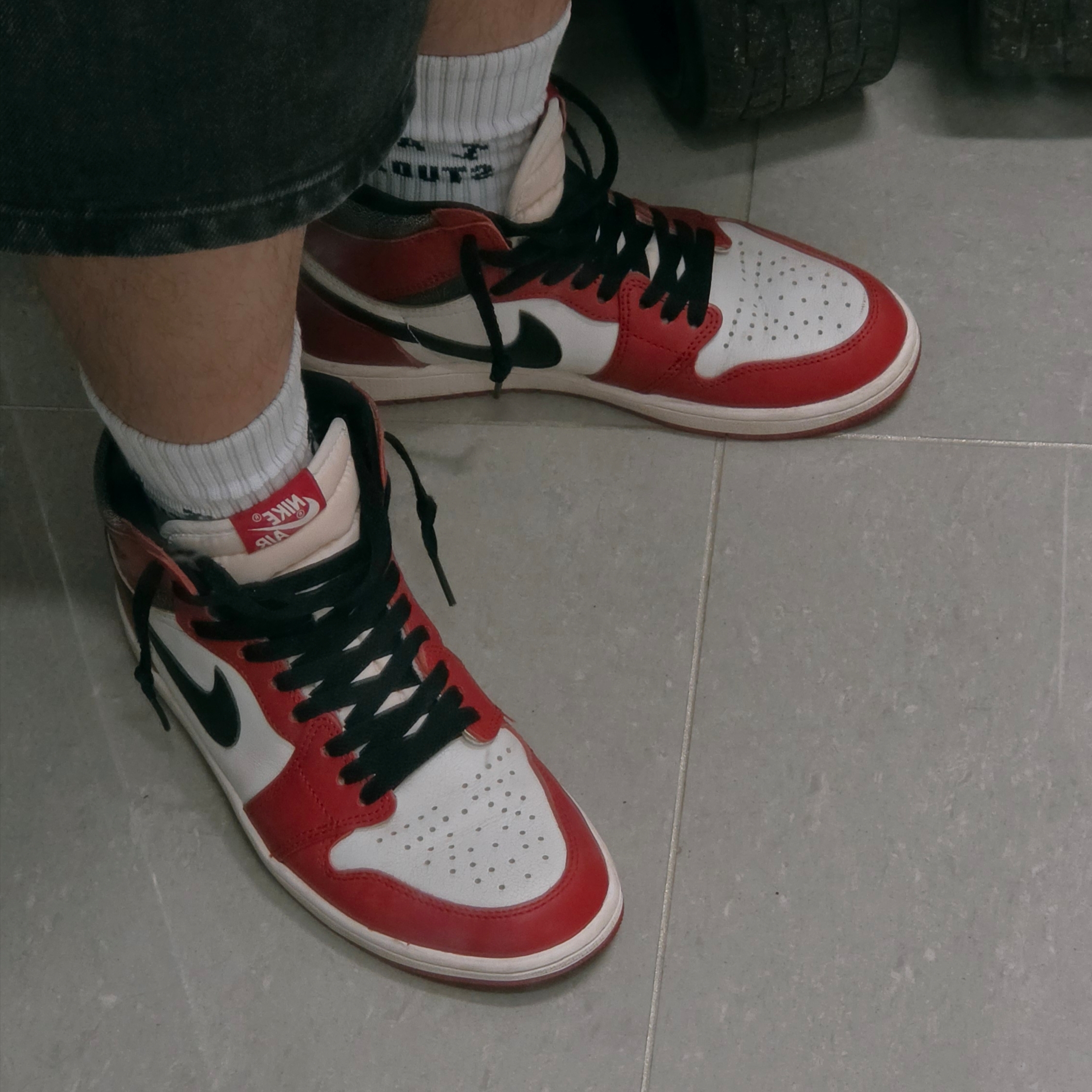 Jordan 1 Retro High OG Chicago 2022 착용 스타일 - 2