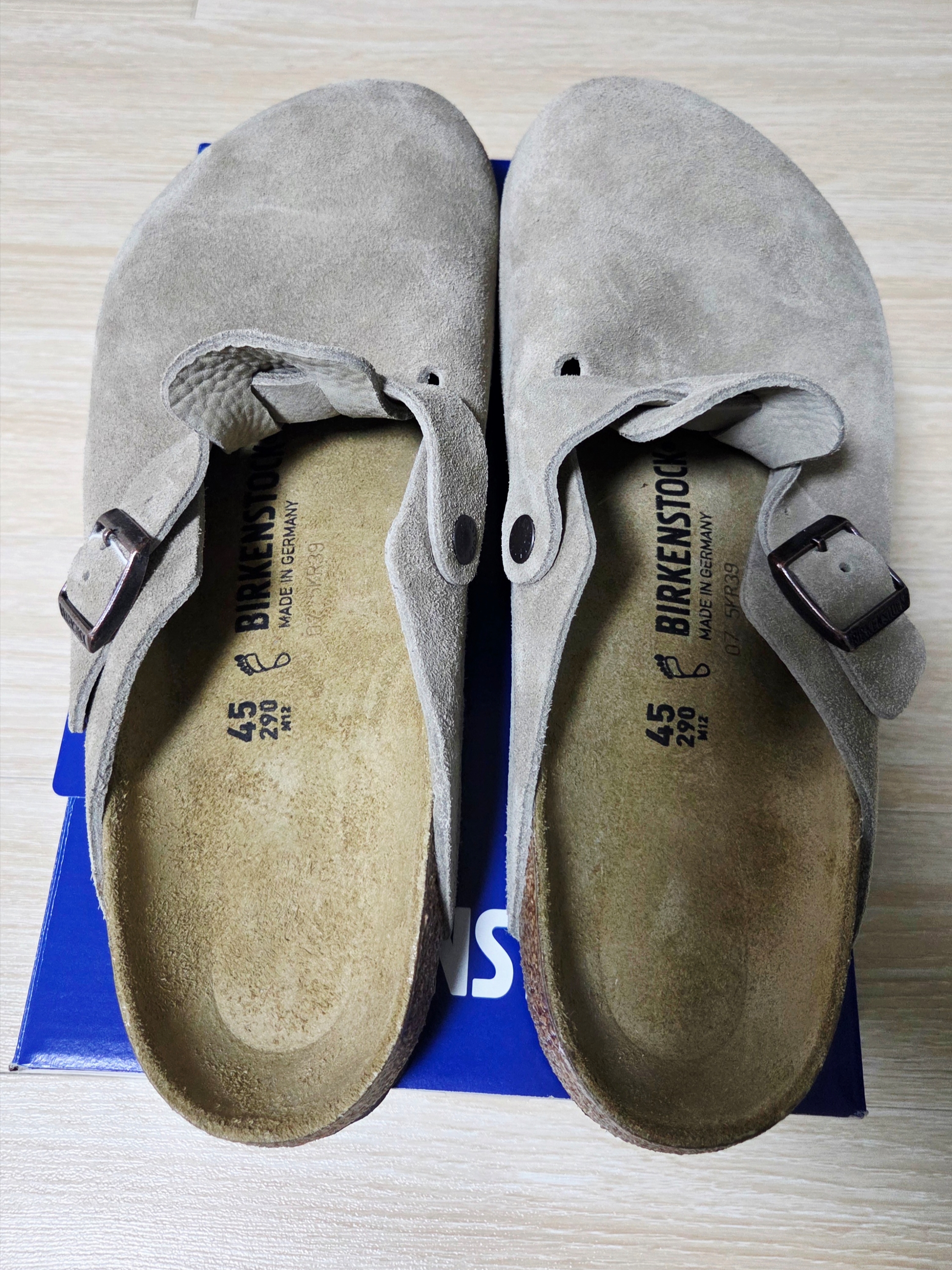 Birkenstock Boston Suede Leather Taupe - Regular 착용 스타일 - 1