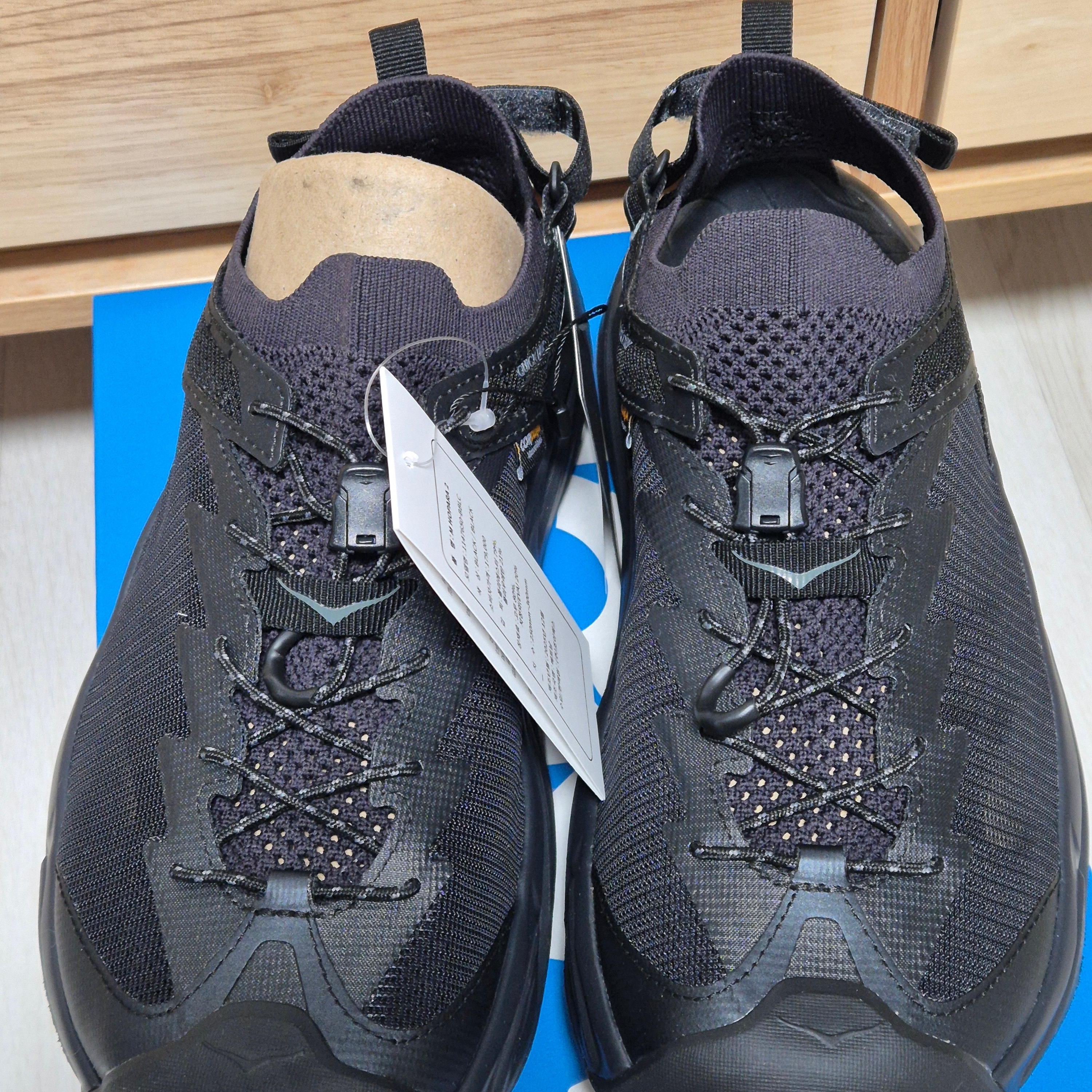 Hoka Hopara 2 Black Black - 26SS 착용 스타일 - 2