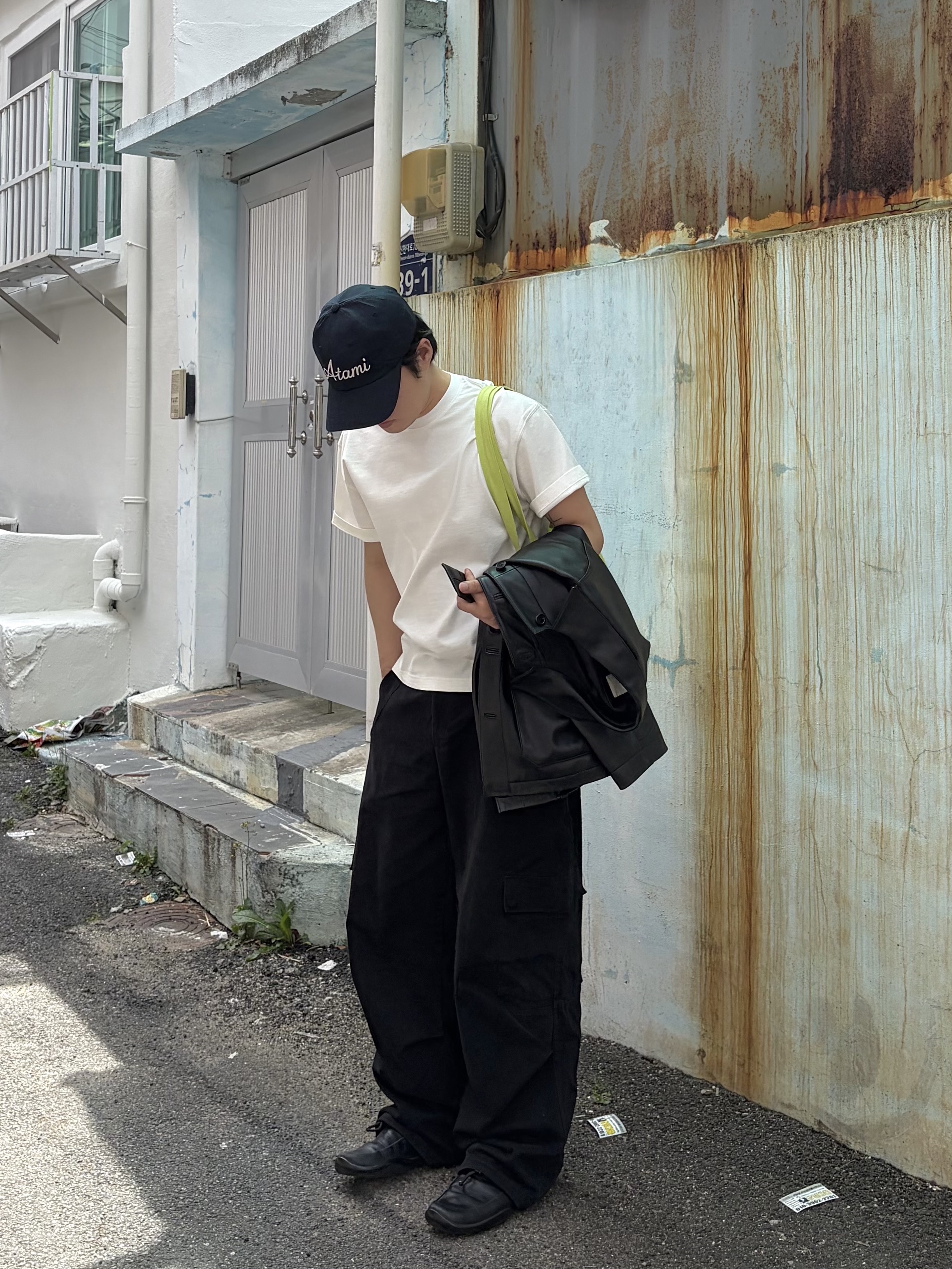 noun Washed Cargo Pants Black 착용 스타일 - 2