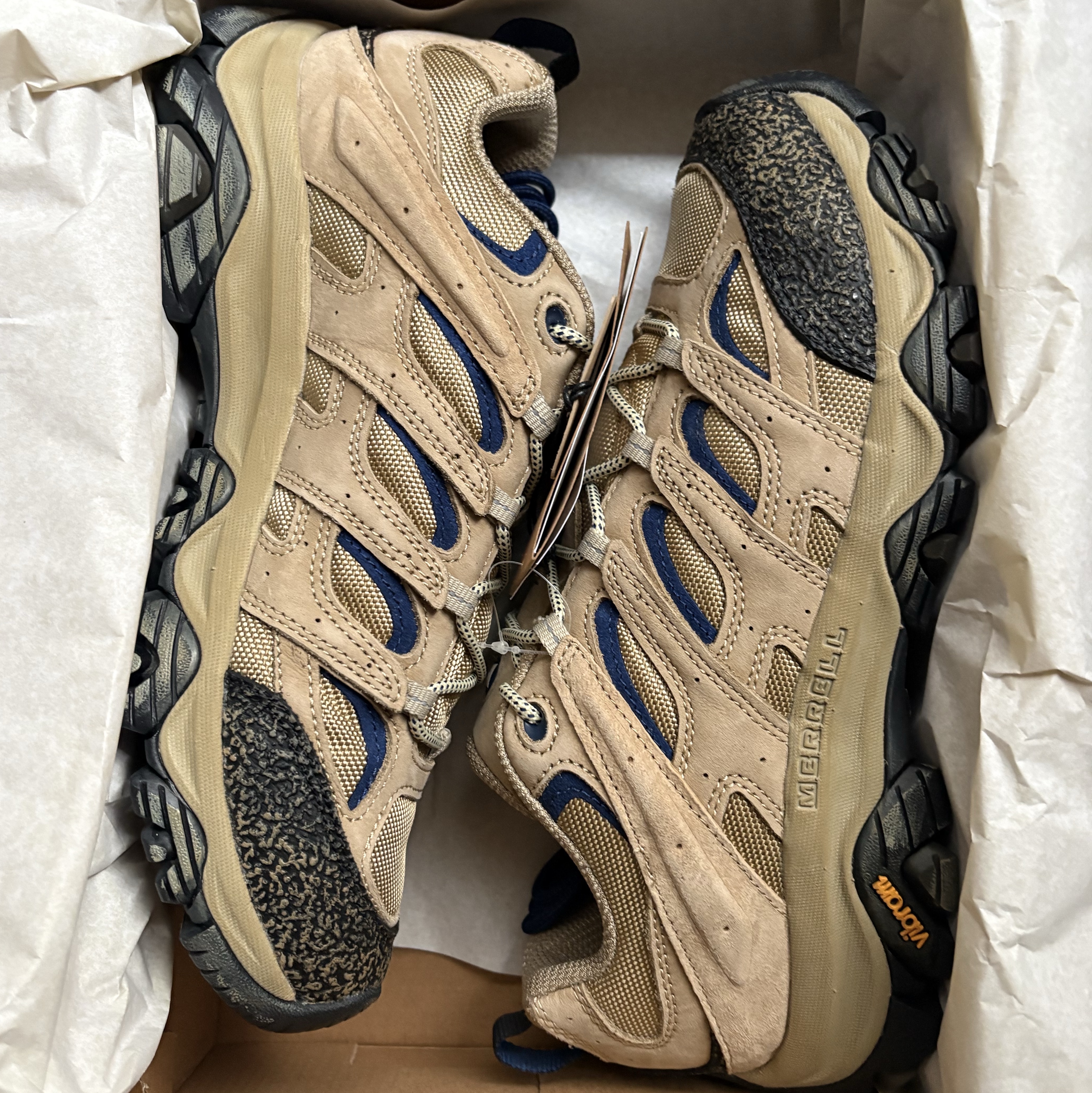 Merrell x Khakis Moab 3 Khaki 착용 스타일