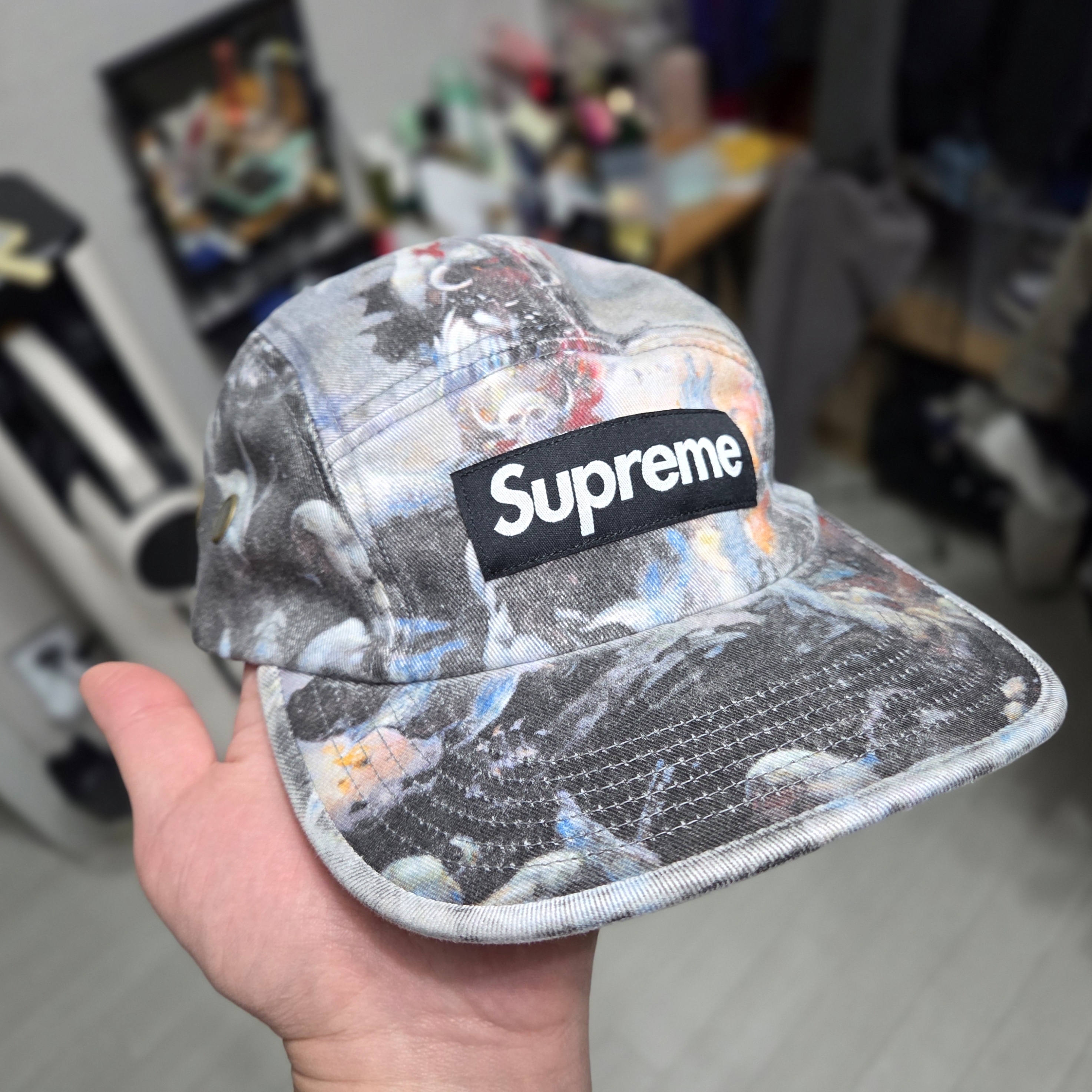 Supreme Frazetta Camp Cap Black - 24FW 착용 스타일 - 2