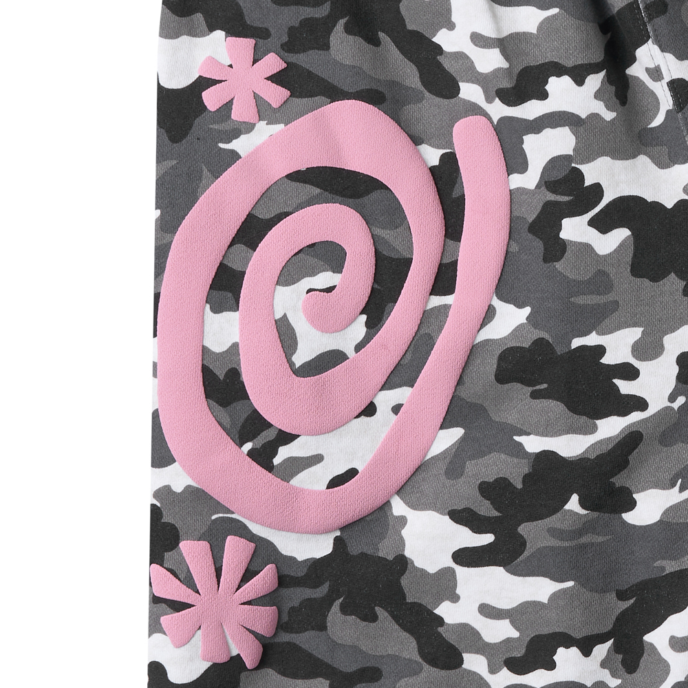 [KREAM 단독] 아모우 몰리 카모 원 턱 버뮤다 팬츠 화이트([KREAM 단독] AMOU Molly Camo One Tuck Sweat Bermudapants White) - 3