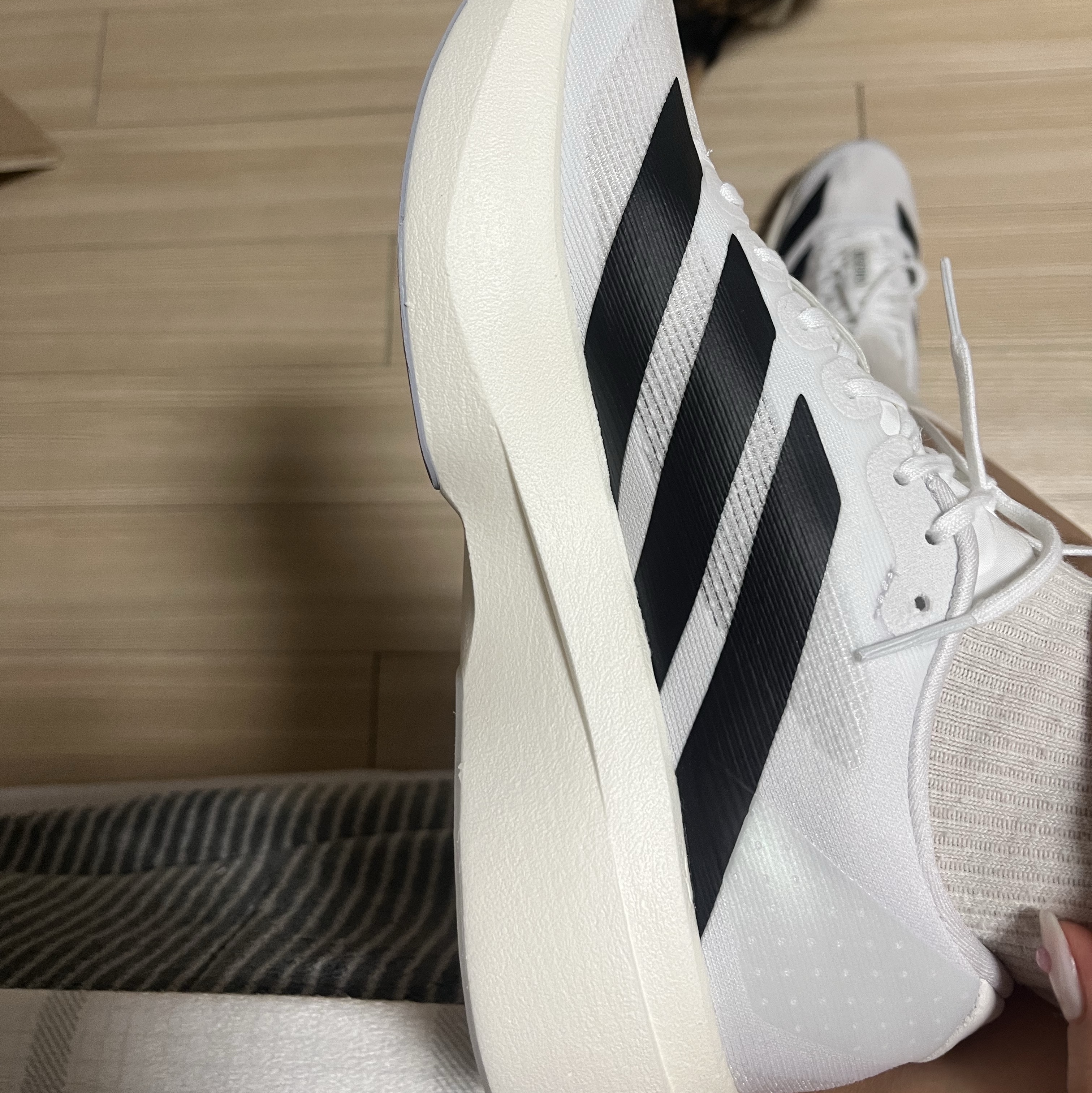 (W) Adidas Adizero EVO SL Cloud White Core Black 착용 스타일