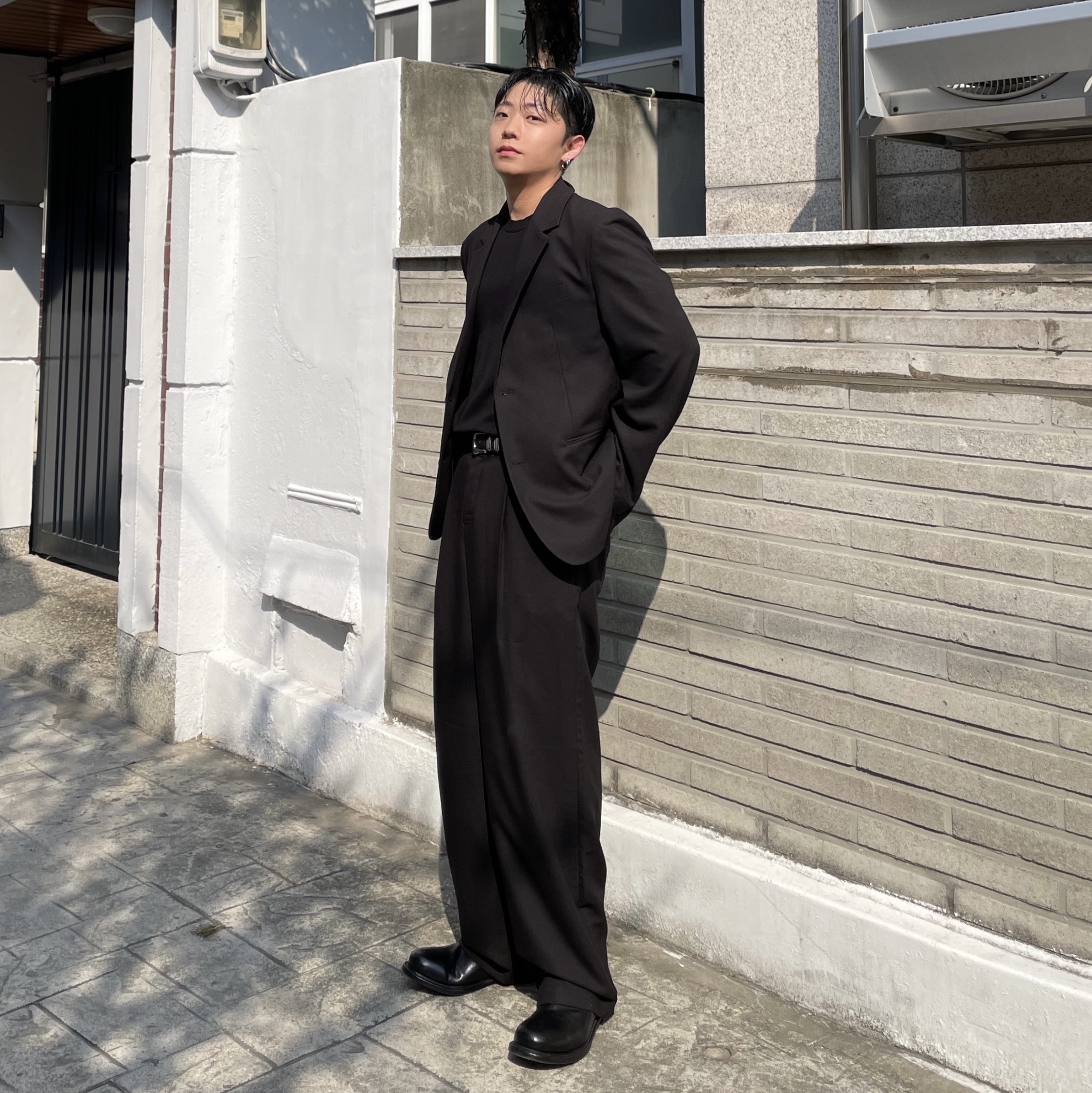 LOSTGARDEN Uniform Washed Boots Black 착용 스타일 - 1