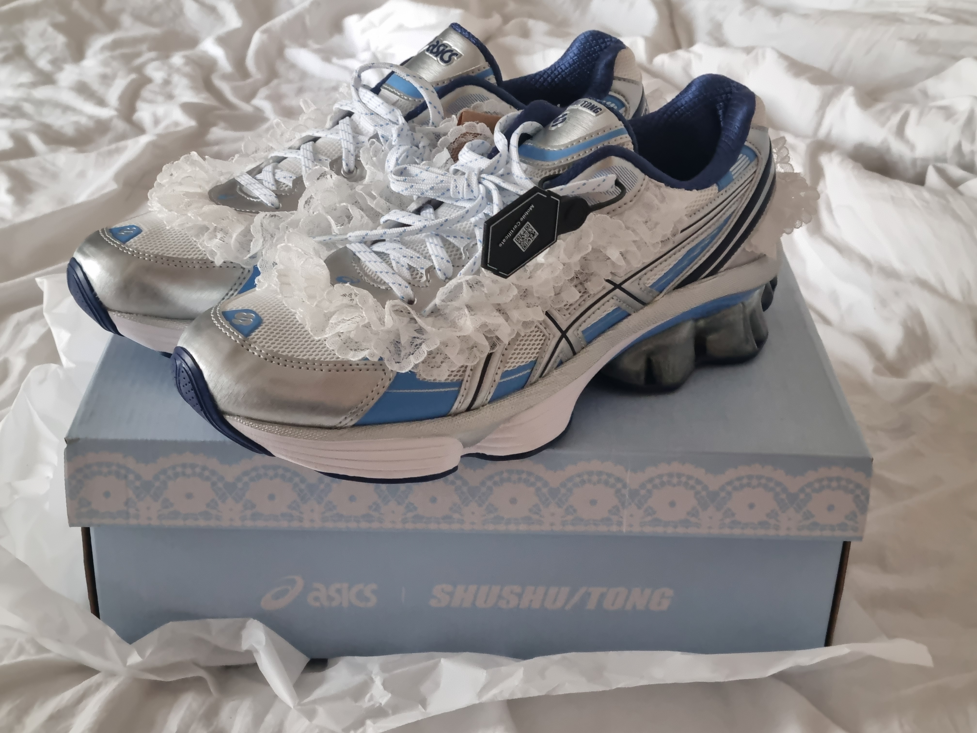 Asics x Shushu Tong Gel-Kinetic Fluent White Dive Blue 착용 스타일 - 1
