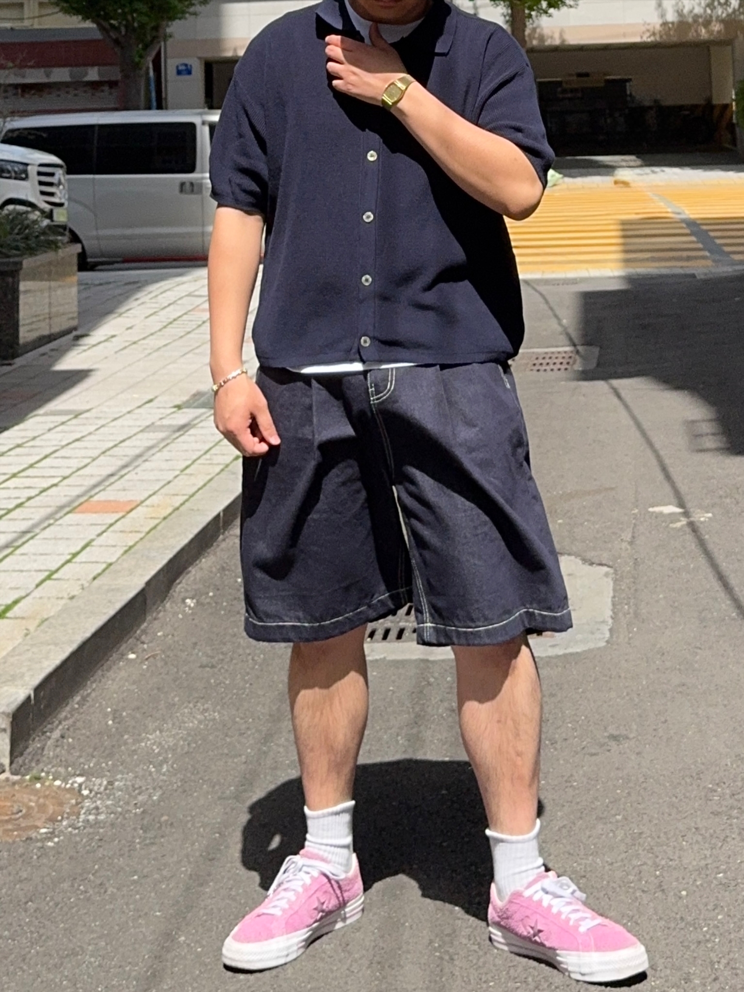 Knitted Coolever PK Crop Half Sleeve Cardigan Navy, Knitted Outstring Bermuda Denim Half Pants Denim 착용 스타일