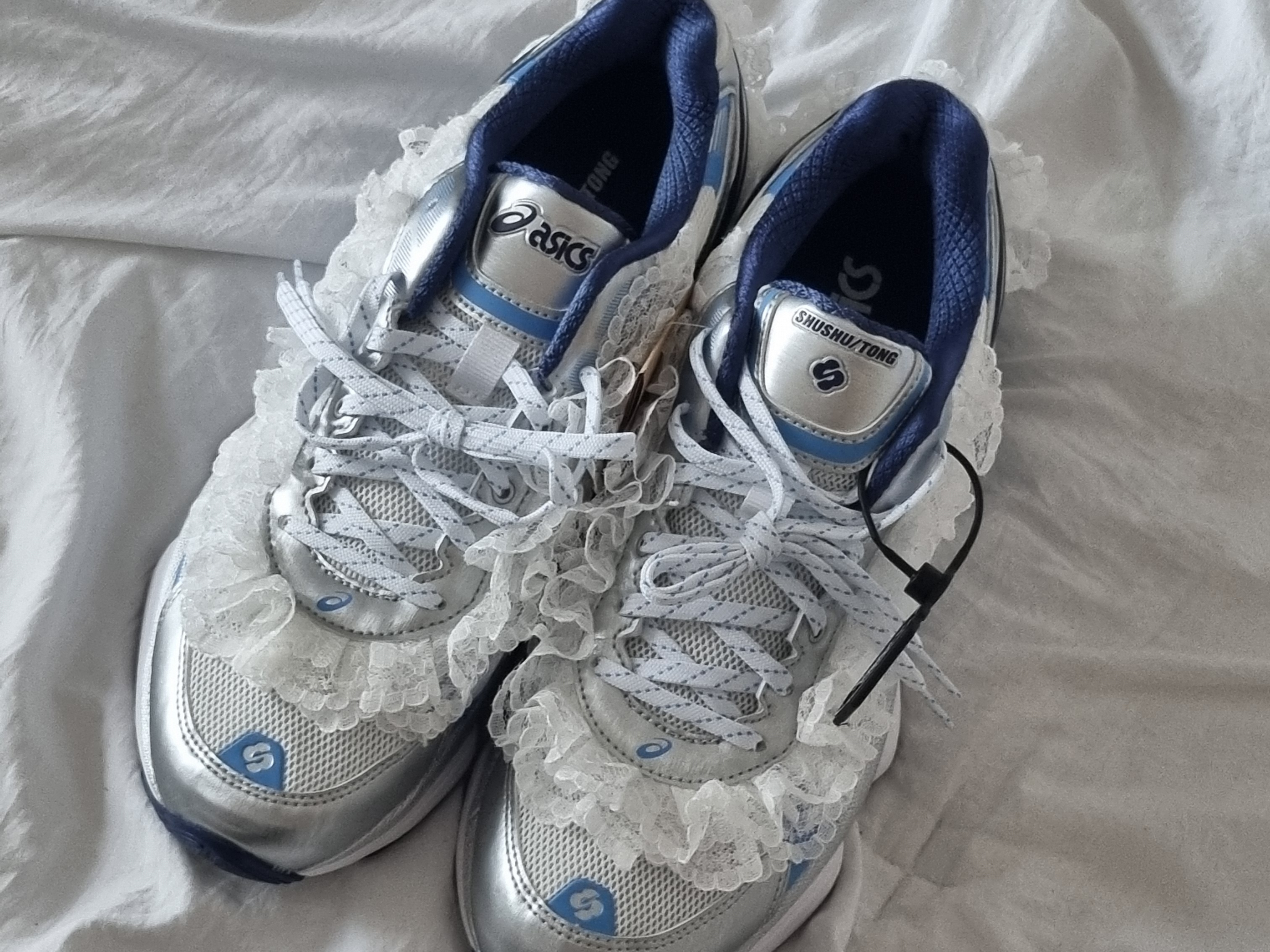 Asics x Shushu Tong Gel-Kinetic Fluent White Dive Blue 착용 스타일 - 4