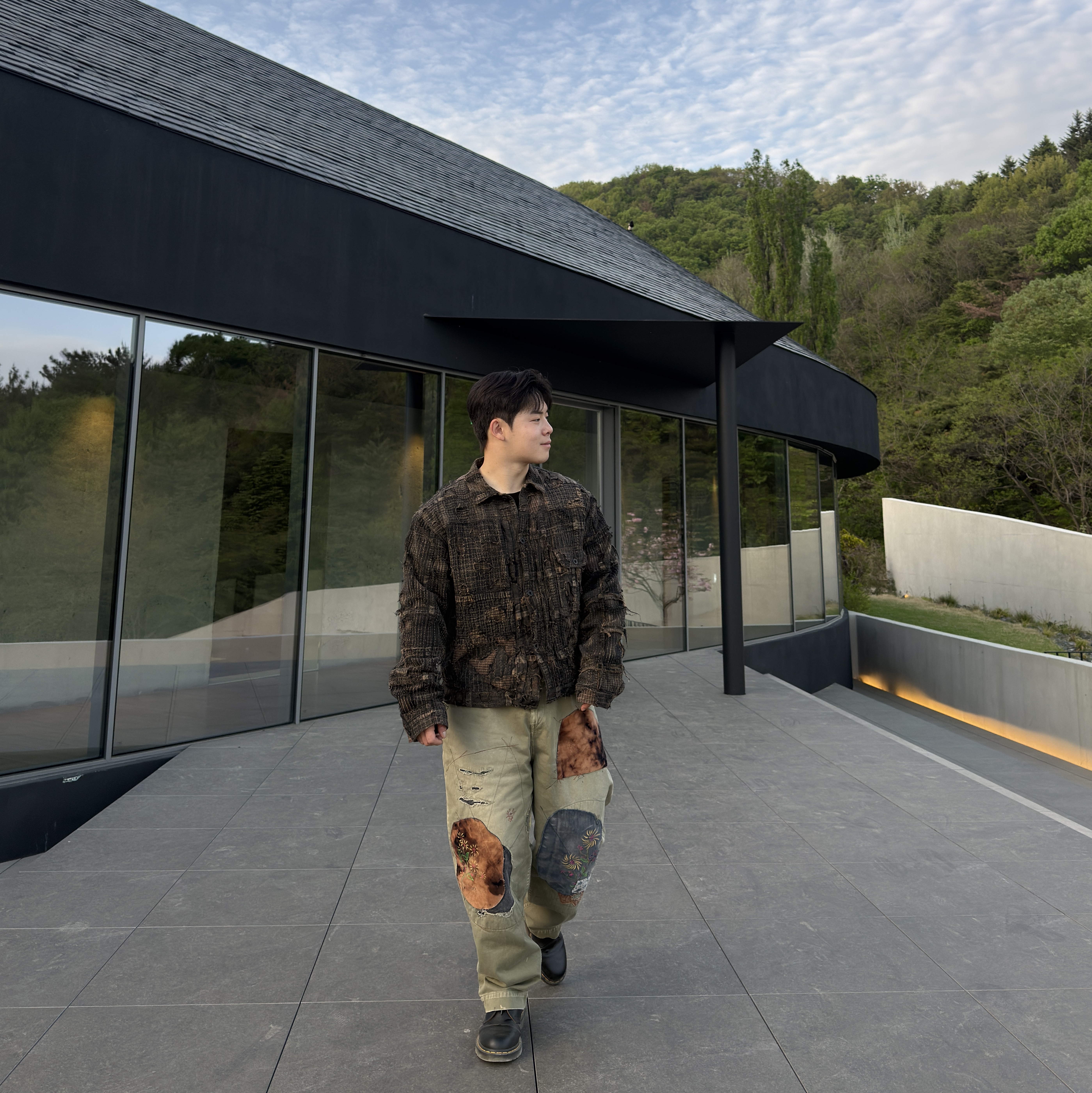 Kapital Katsuragi High Waist Neem Pants Khaki, Kapital Black Tea-Core Boro Spring 1st Jacket Black 착용 스타일 - 3