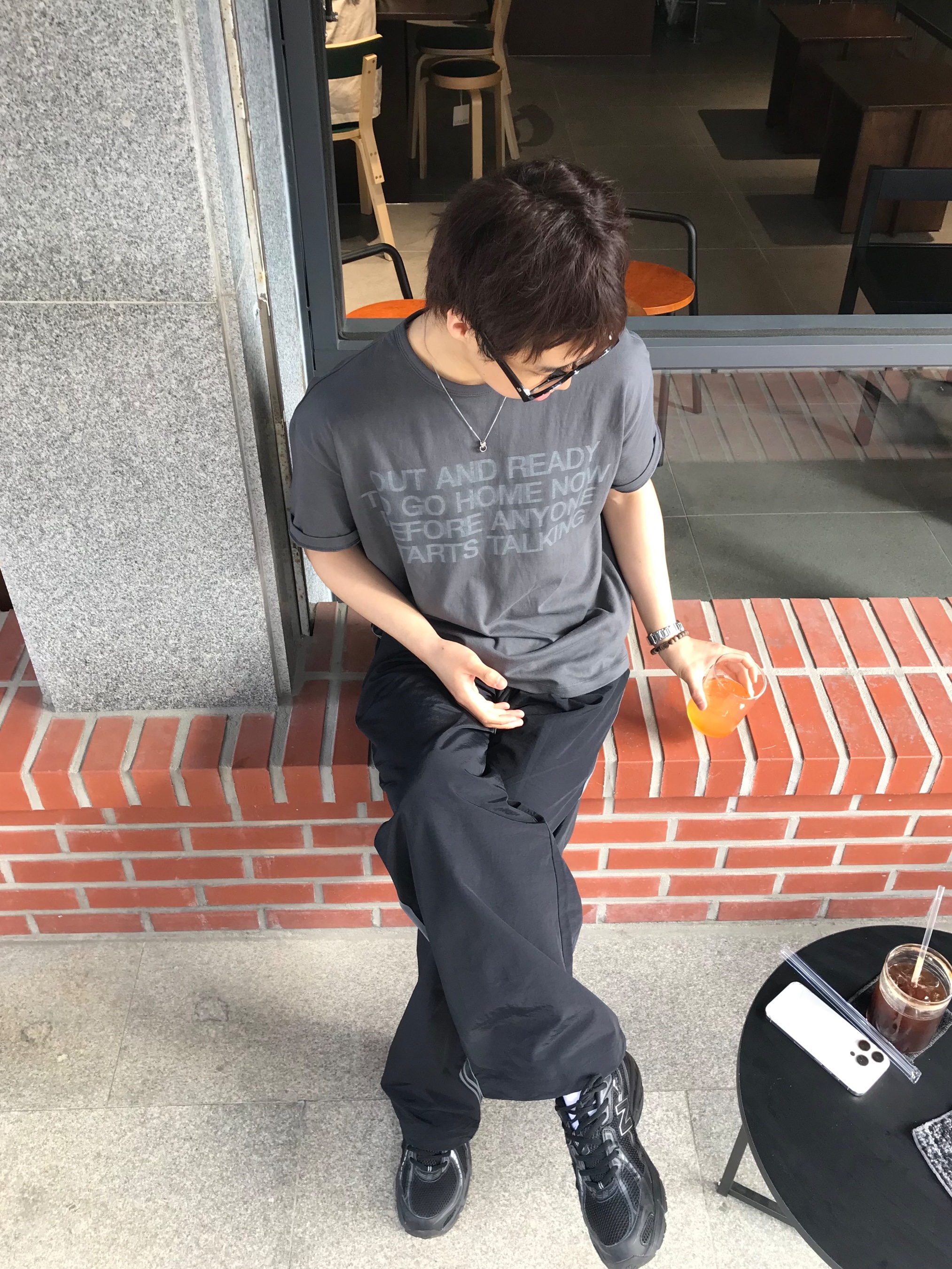 New Balance 740v2 Black Silver Metallic, Casio LTP-V007D-1B 착용 스타일 - 3