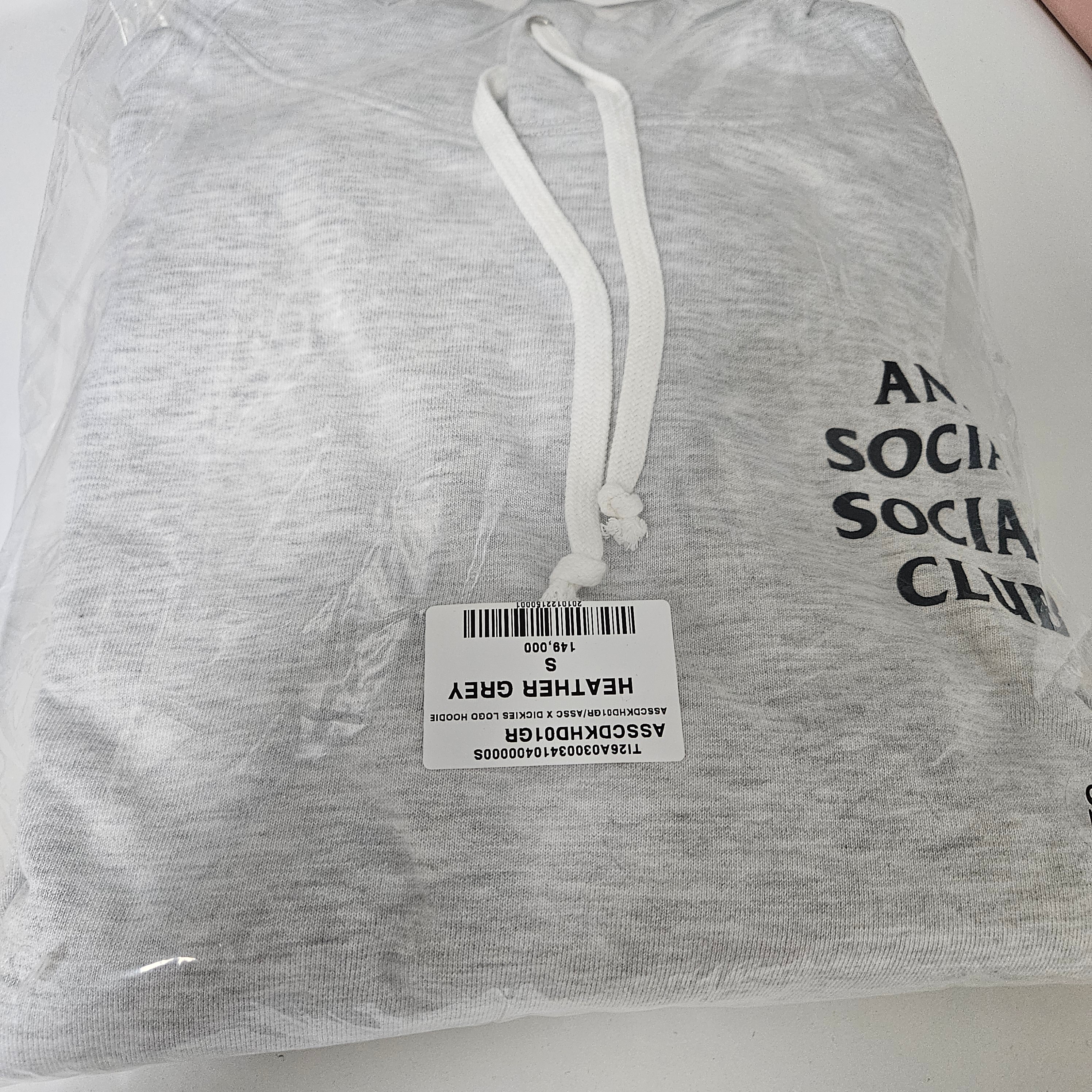 Anti Social Social Club x Dickies Logo Hoodie Heather Gray 착용 스타일