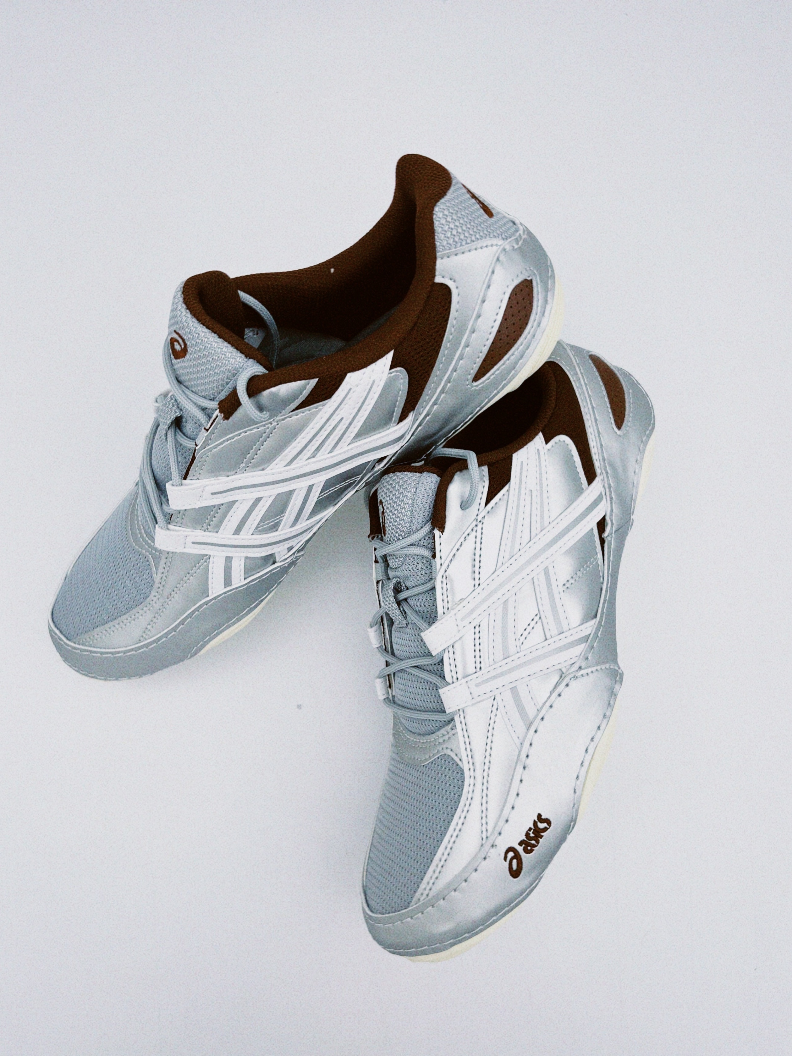 Asics Hypersync Piedmont Grey Pure Silver 착용 스타일 - 5