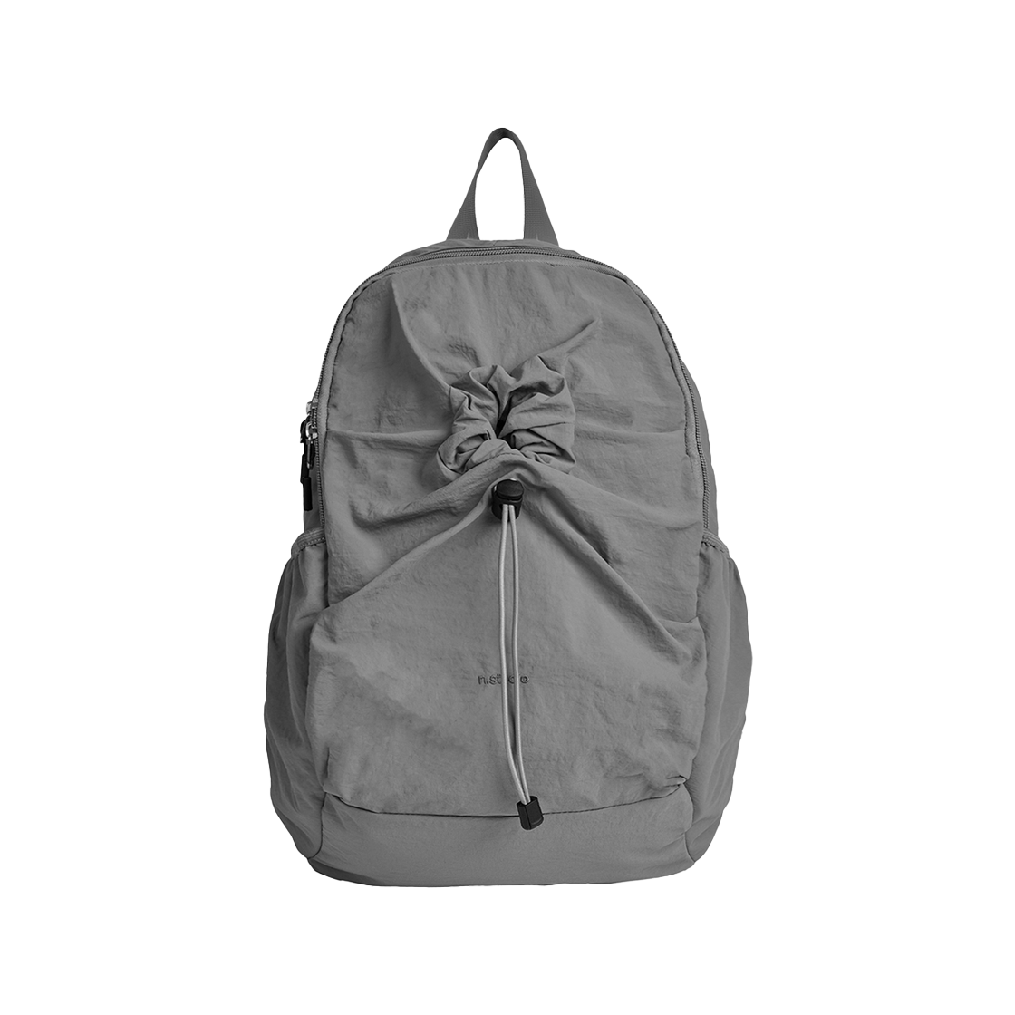 누아트스튜디오 클래식 셔링 나일론 백팩 차콜(NUARTSTUDIO Shirring Nylon Backpack Charcoal)