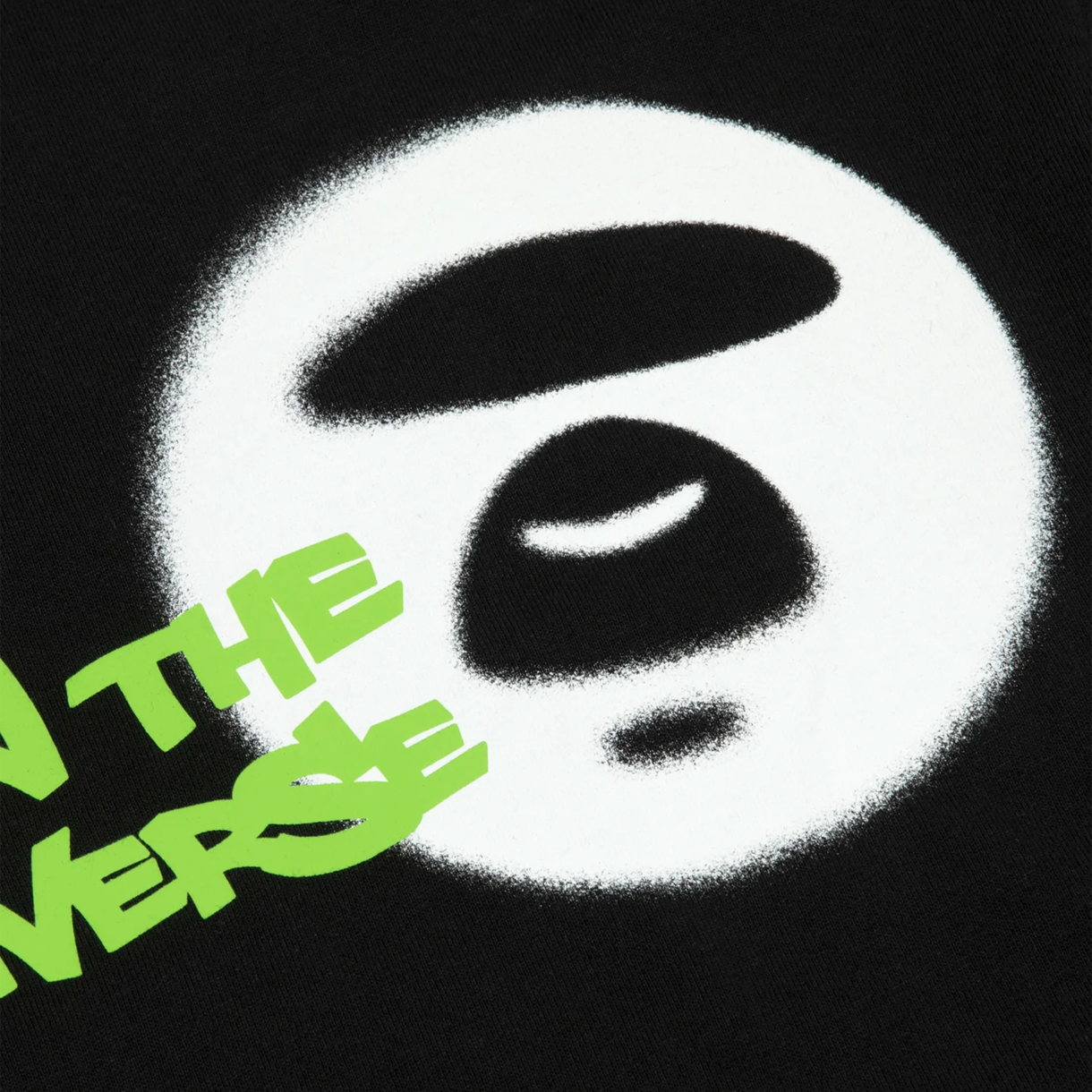 에이프 테마 메인 유니버스 문페이스 그래픽 티 - 26SS(AAPE Theme Main Universe Moonface Graphic Tee - 26SS) - 4