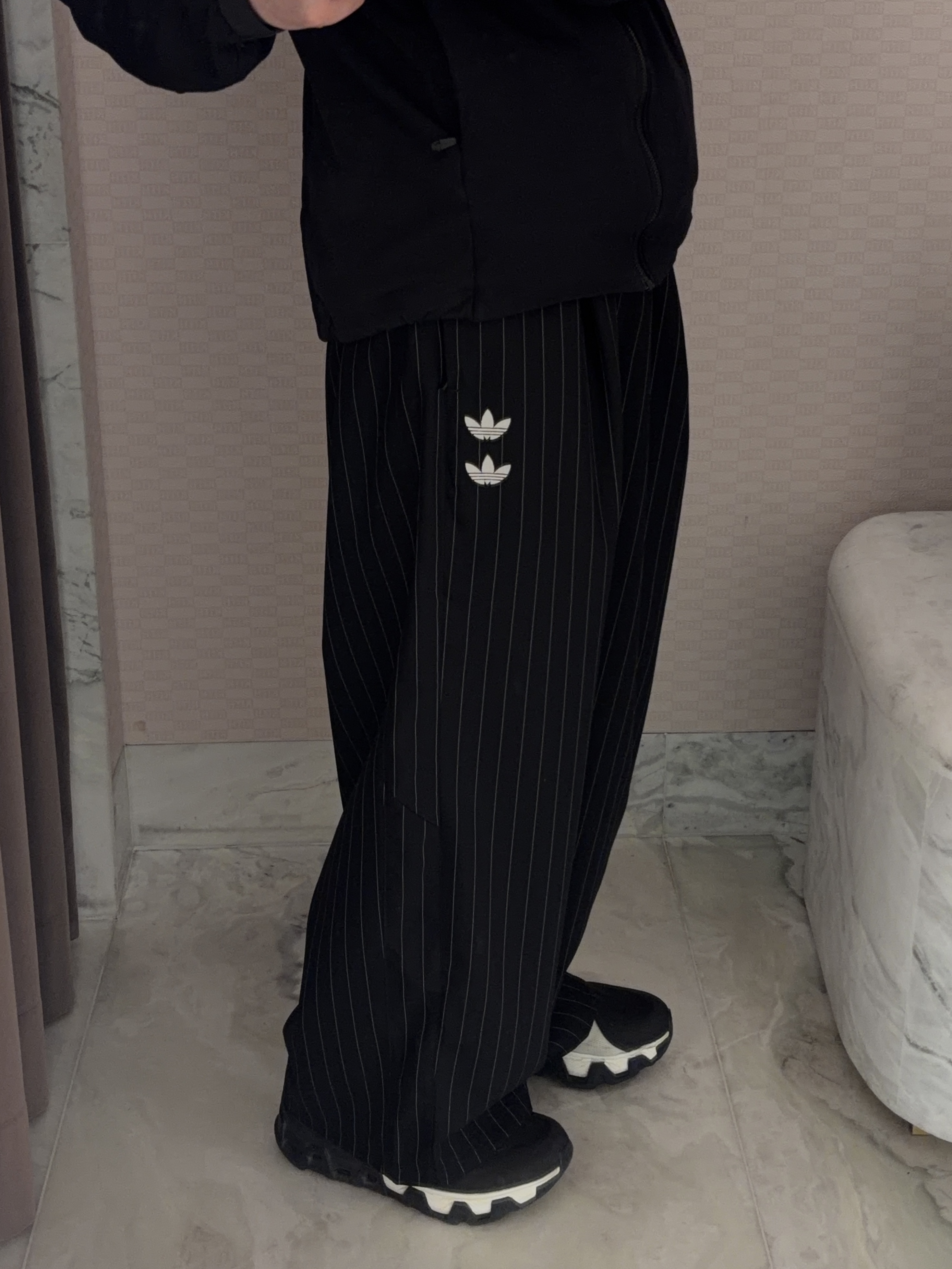 Adidas x Willy Chavarria Pinstripe Track Pants Black White - KR Sizing 착용 스타일 - 2