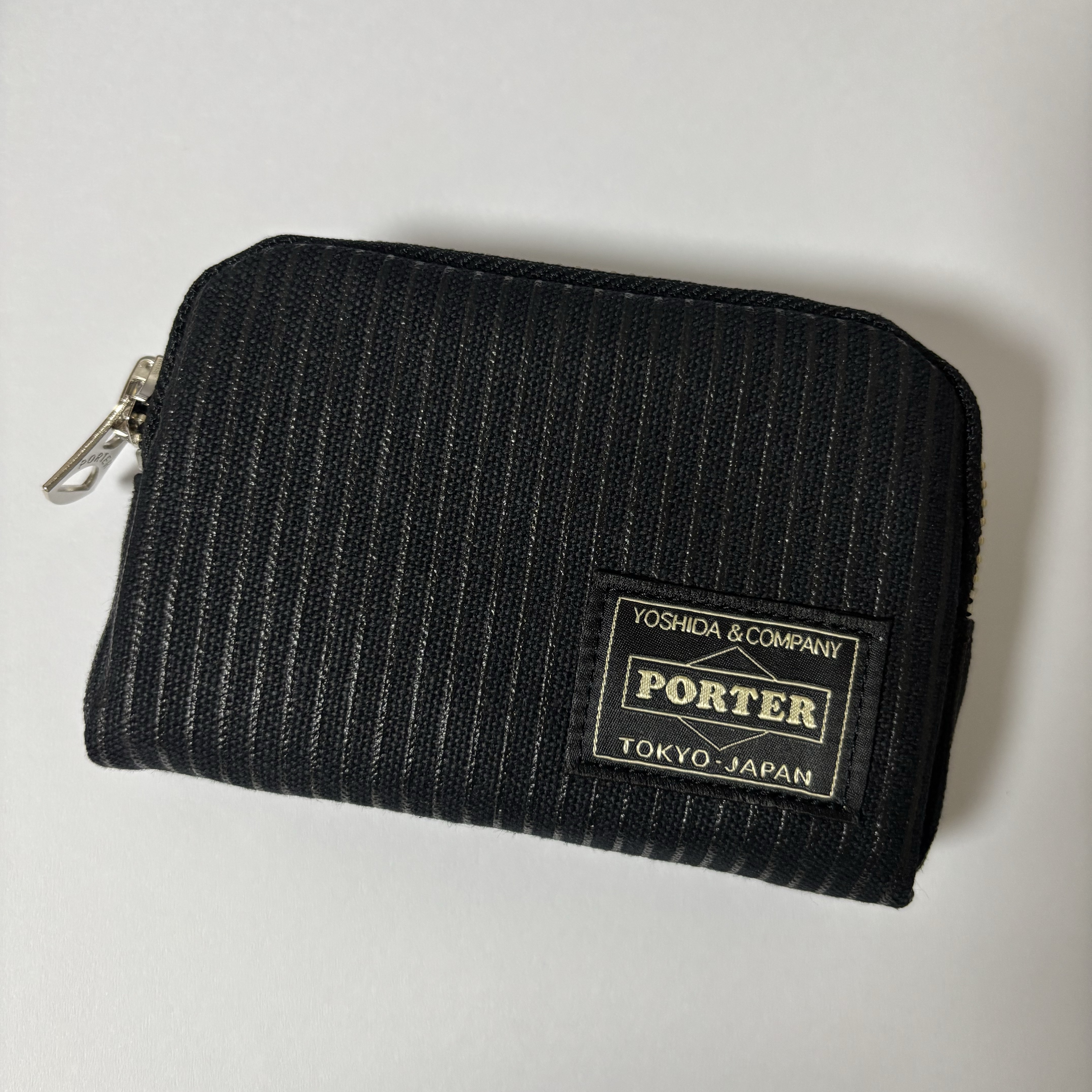 Porter Drawing Coin Key Case Black 착용 스타일