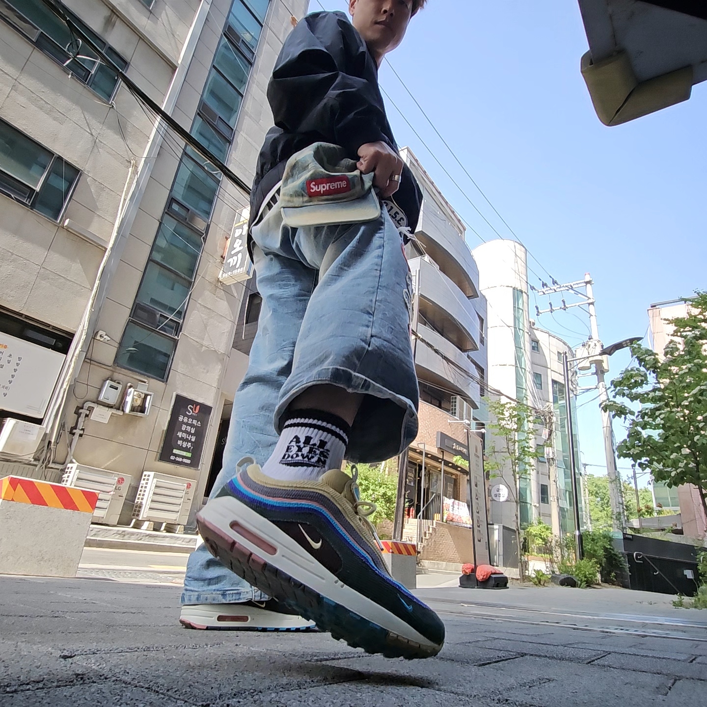 Supreme Denim Camp Cap Dirty Indigo - 25FW, Nike x Sean Wotherspoon Air Max 1/97 착용 스타일 - 2