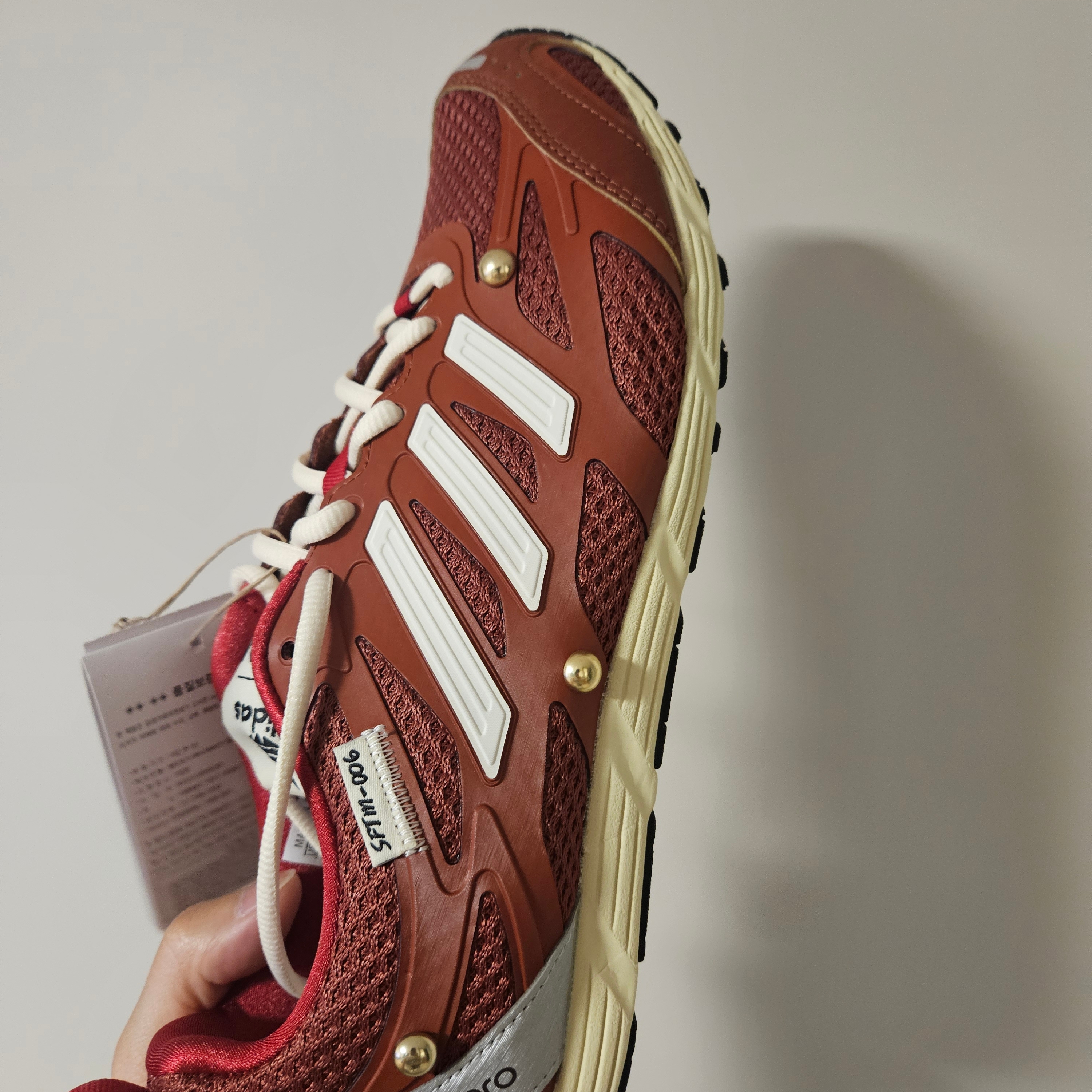 Adidas x Song for the Mute Adizero PR Red Cream White 착용 스타일
