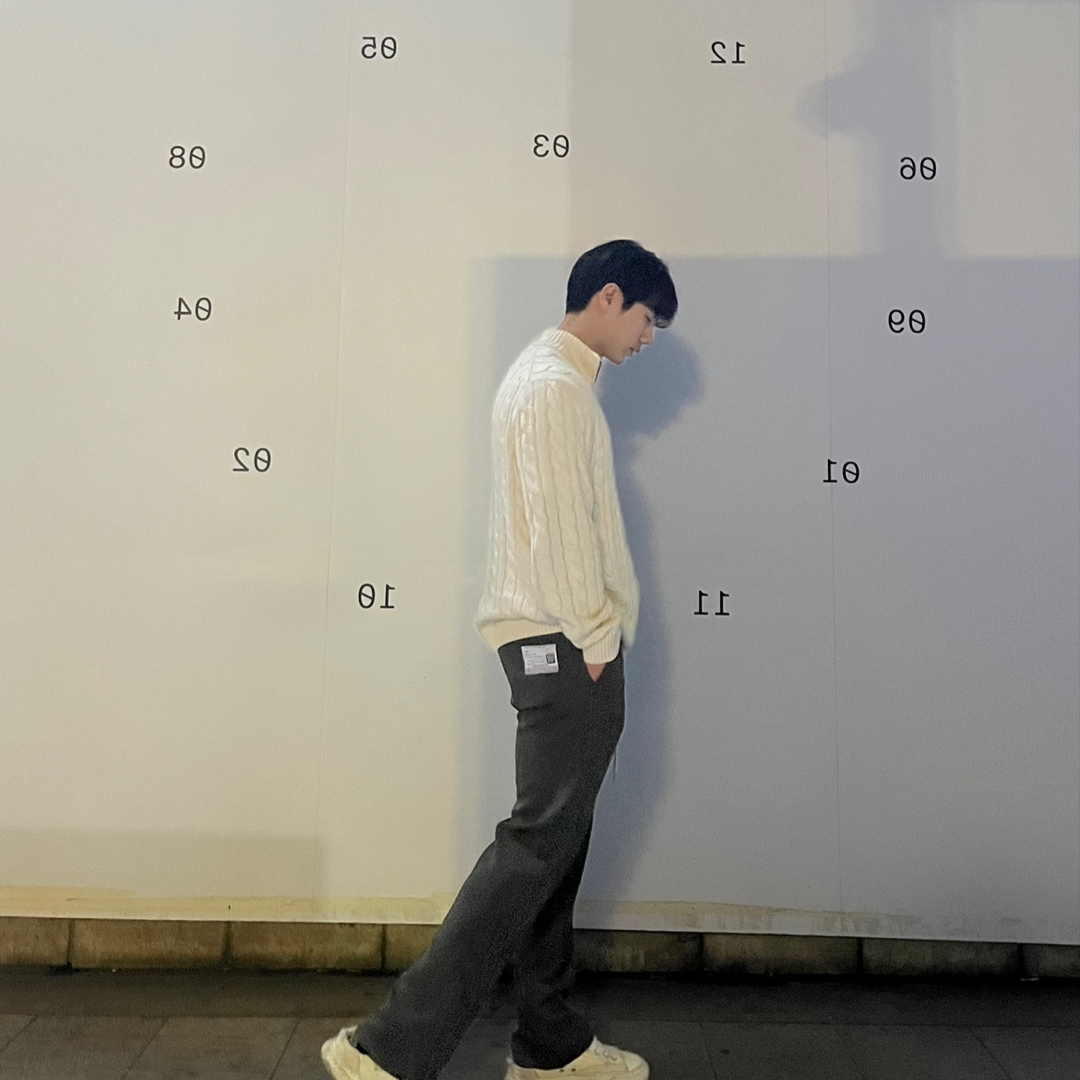 Maison Mihara Yasuhiro Peterson OG Sole Canvas Low Sneakers White 착용 스타일 - 4