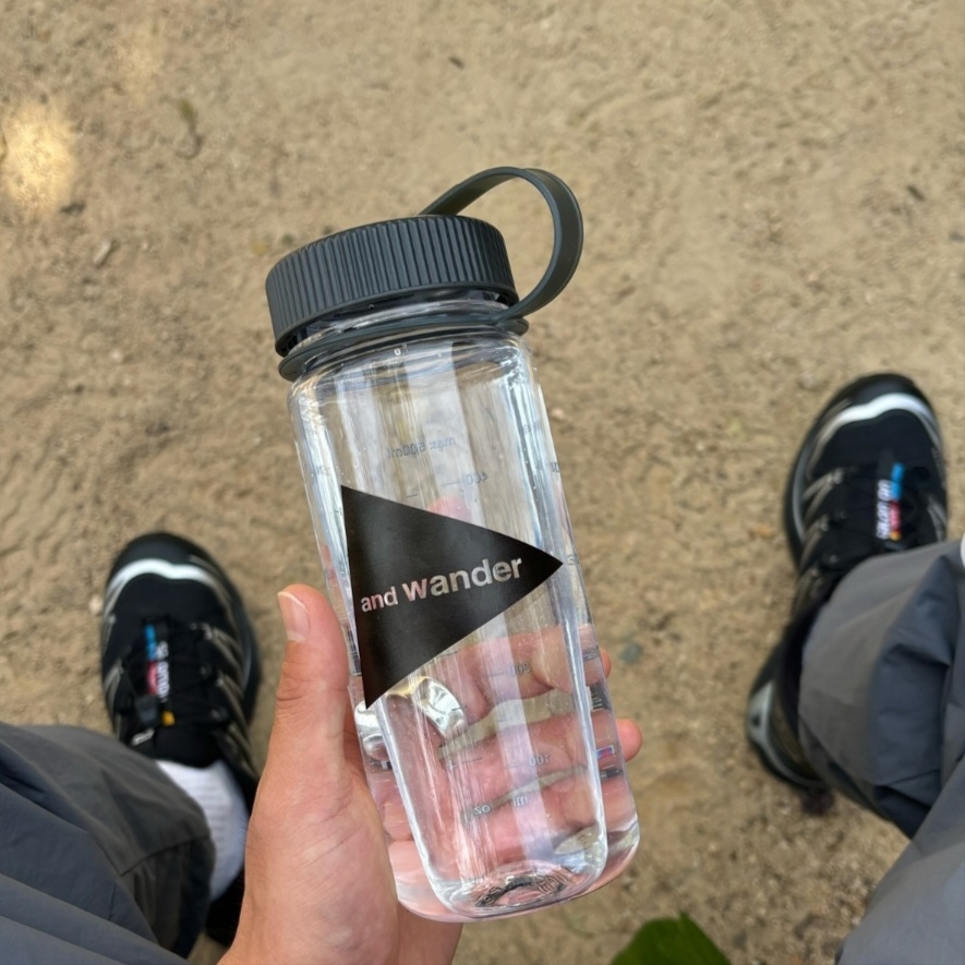Salomon XT-6 GTX Black Silver 착용 스타일