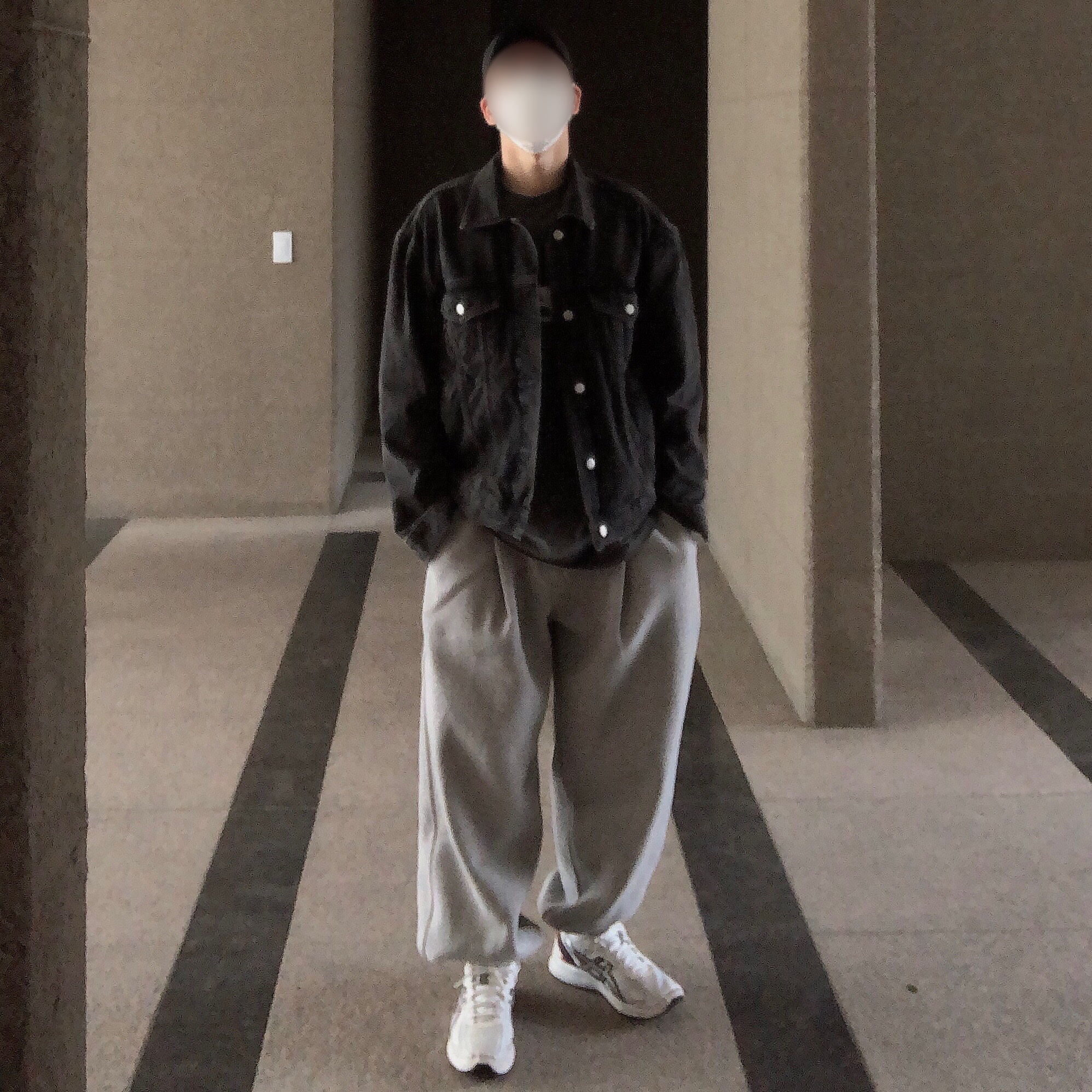 Undermycar Mu.03 Anti Fxxking Logo Play Oversized Sweat Jogger Melange Gray 착용 스타일 - 1