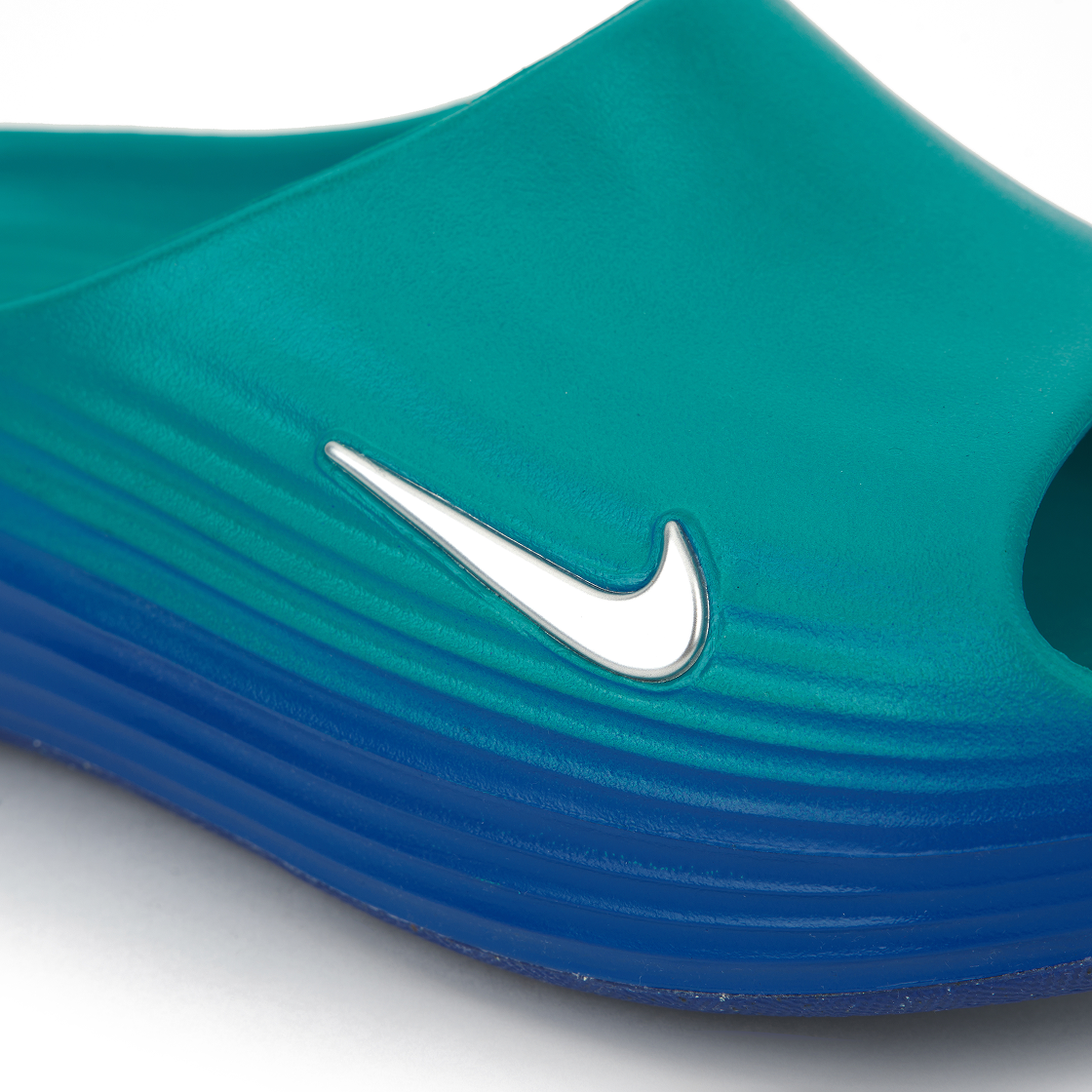 나이키 리액트X 리주버네이트 슬라이드 더스티 캑터스 메탈릭 실버(Nike ReactX Rejuven8 Slide Dusty Cactus Metallic Silver) - 7