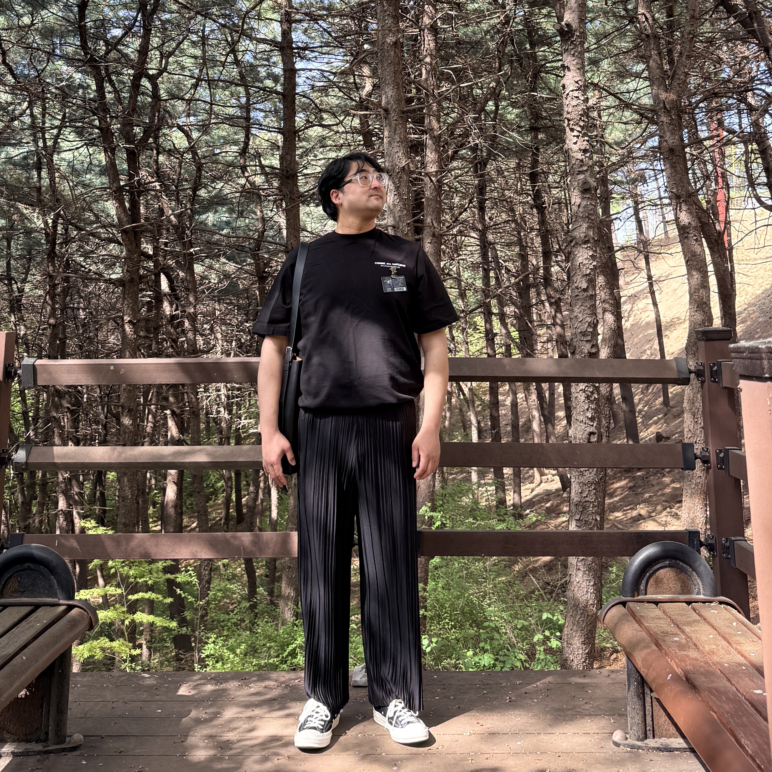 Gentle Monster x Maison Margiela MM011 Clear Black Gradient, Converse x Play Comme des Garcons Chuck 70 Ox Black 착용 스타일 - 2