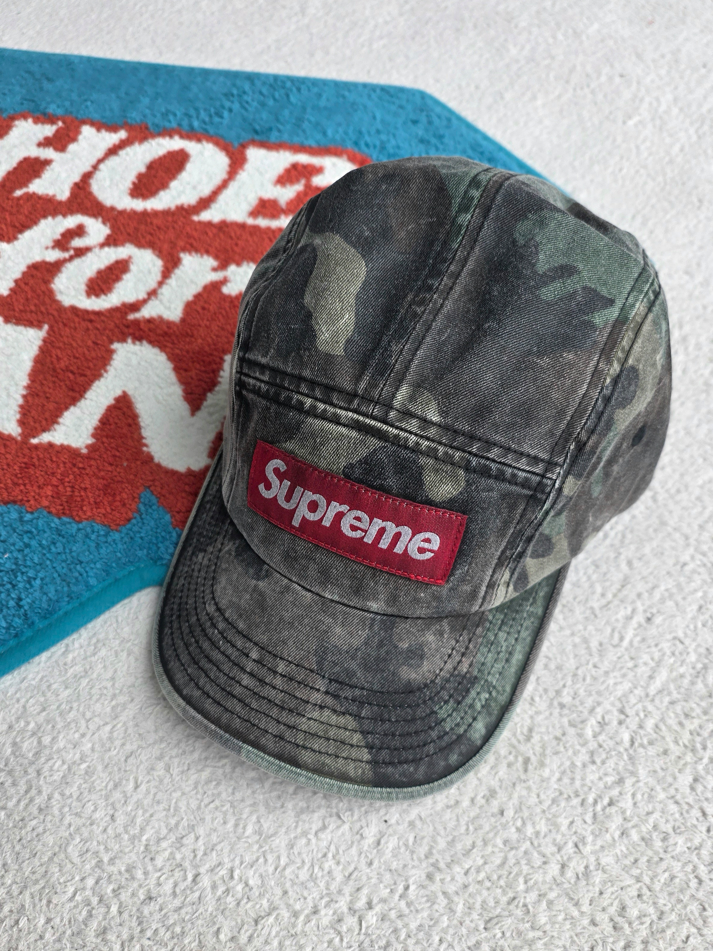 Supreme Overdyed Camp Cap Woodland Camo - 26SS 착용 스타일