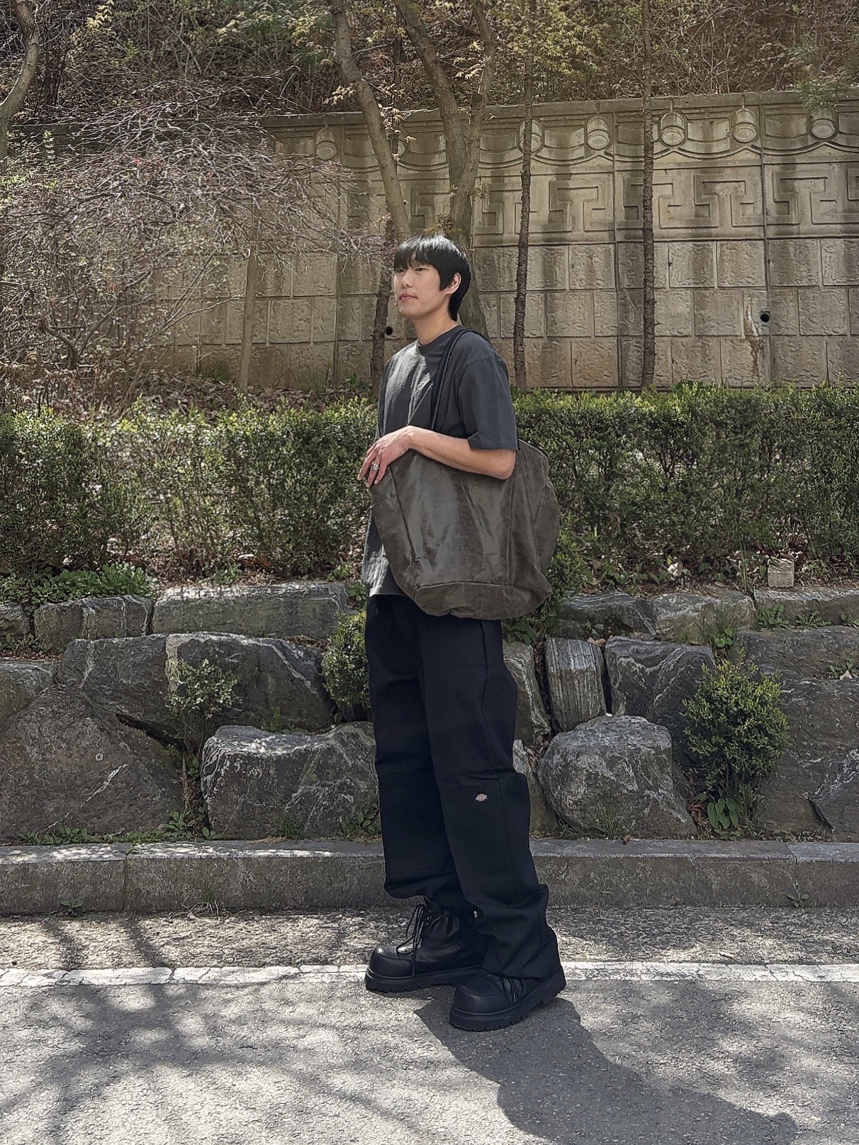 Dickies Loose Fit Double Knee Work Pants Black, LOSTGARDEN Phantom 착용 스타일 - 2