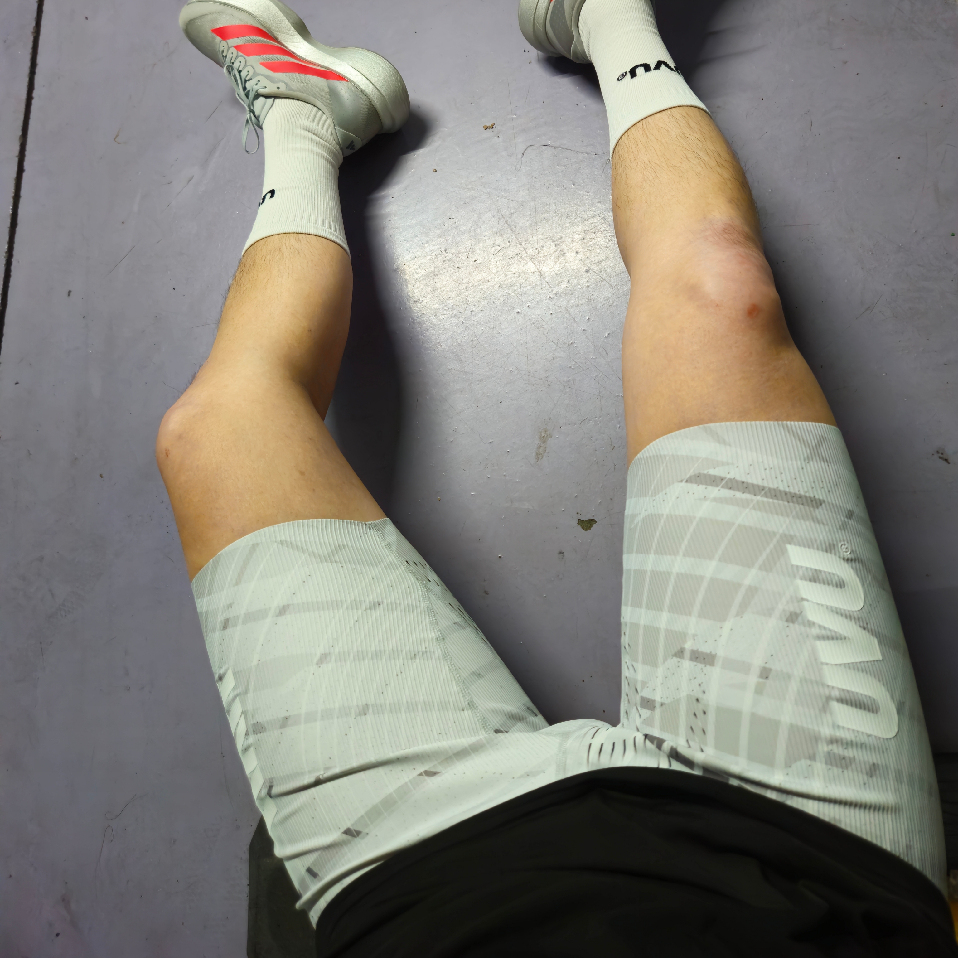 UVU Half Tight 2.0 Light Grey, UVU Running Sock White 착용 스타일