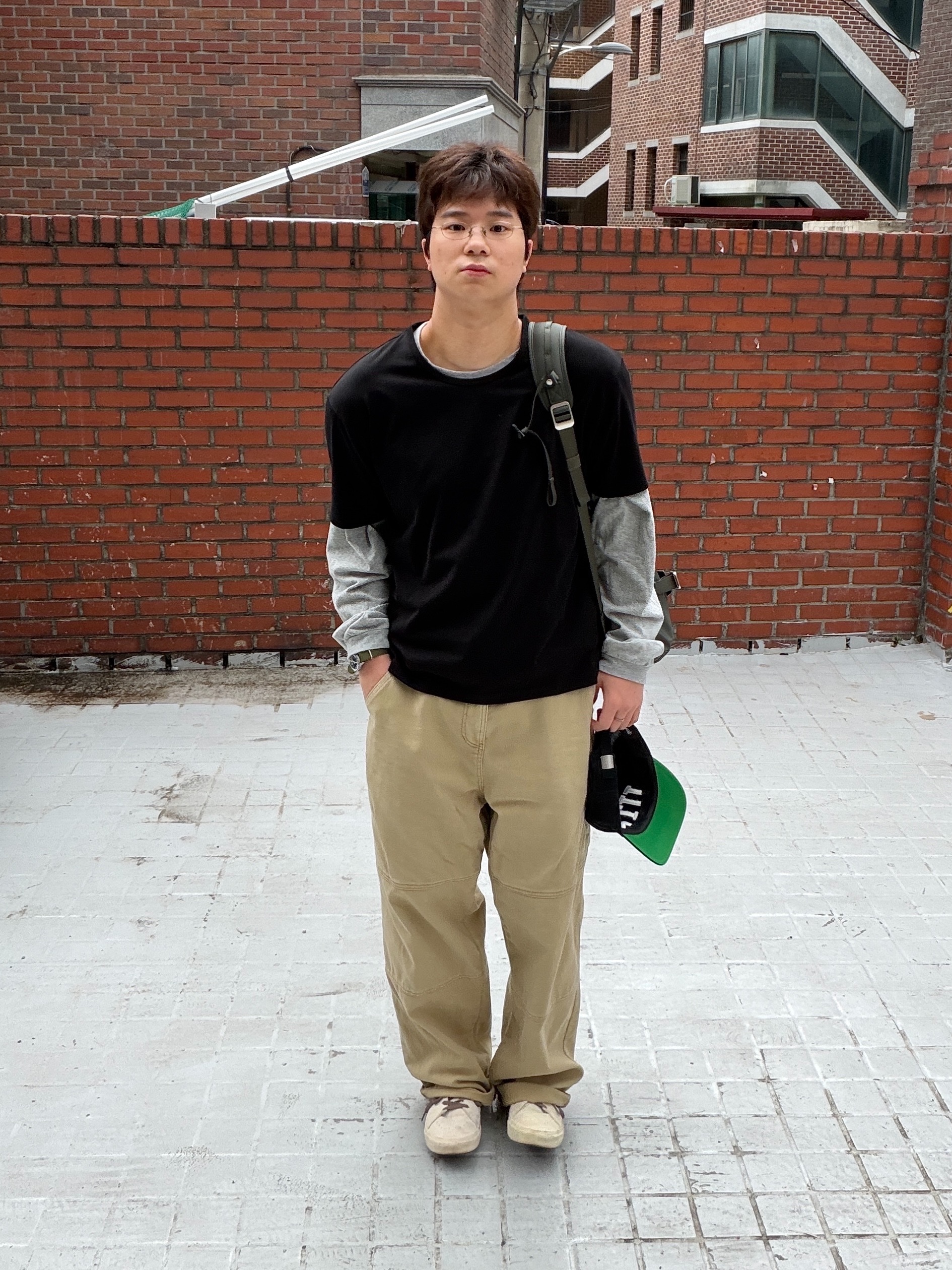 Stussy Stu Arch Strapback Cap Black 착용 스타일 - 2
