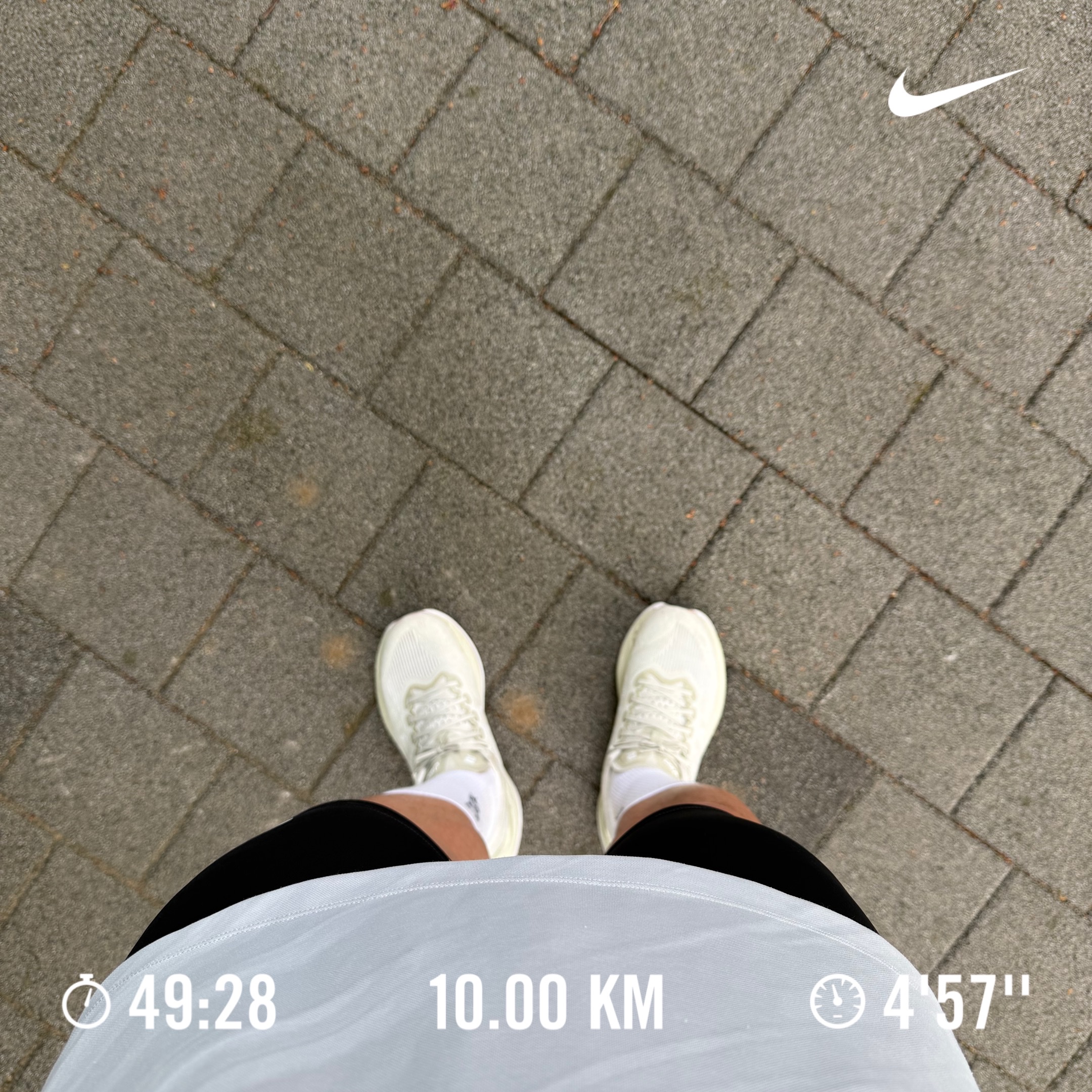 Asics Superblast 2 Lake Grey White Sage 착용 스타일