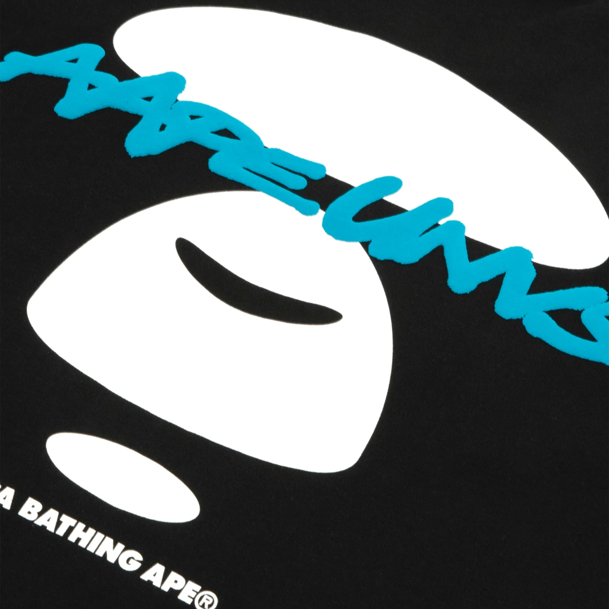에이프 베이직 유니버스 그래픽 티 블랙 - 26SS(AAPE Basic Universe Graphic Tee Black - 26SS) - 4