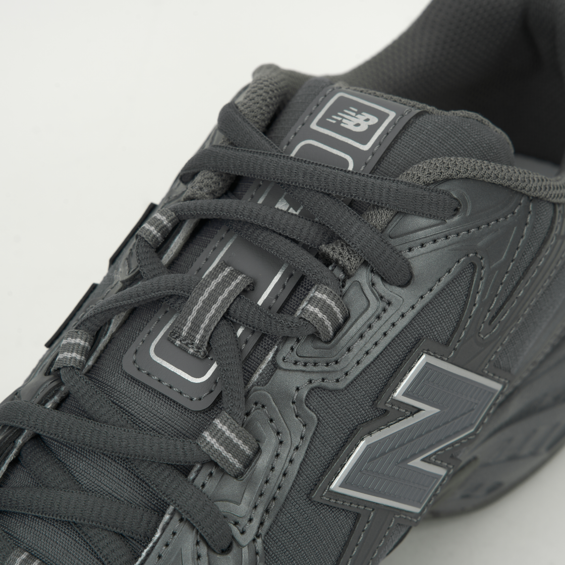 뉴발란스 740 그레이 실버 - D 스탠다드(New Balance 740 Grey Silver - D Standard) - 7