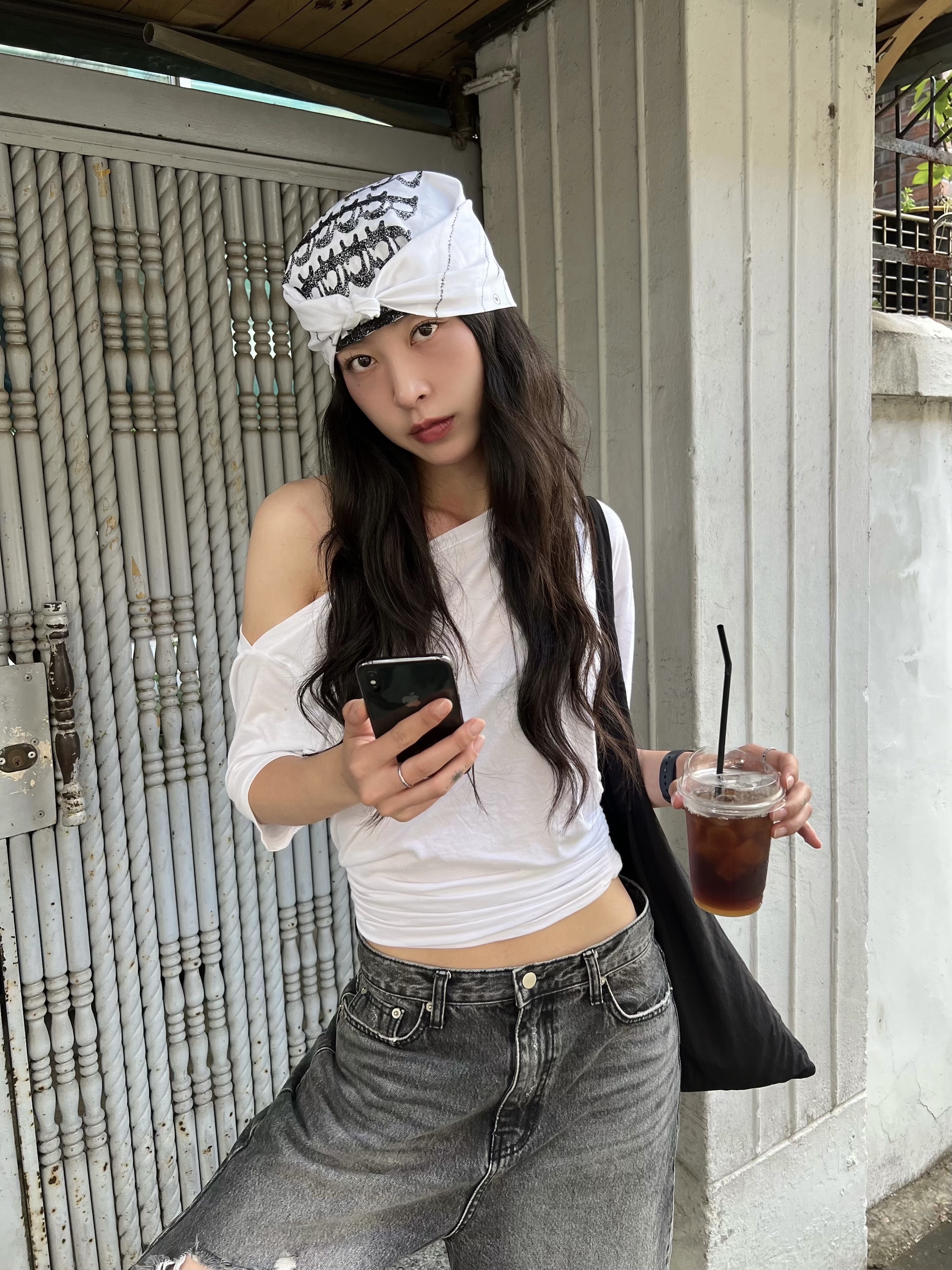RBBT BoneFrog Bandana Yang 착용 스타일 - 2