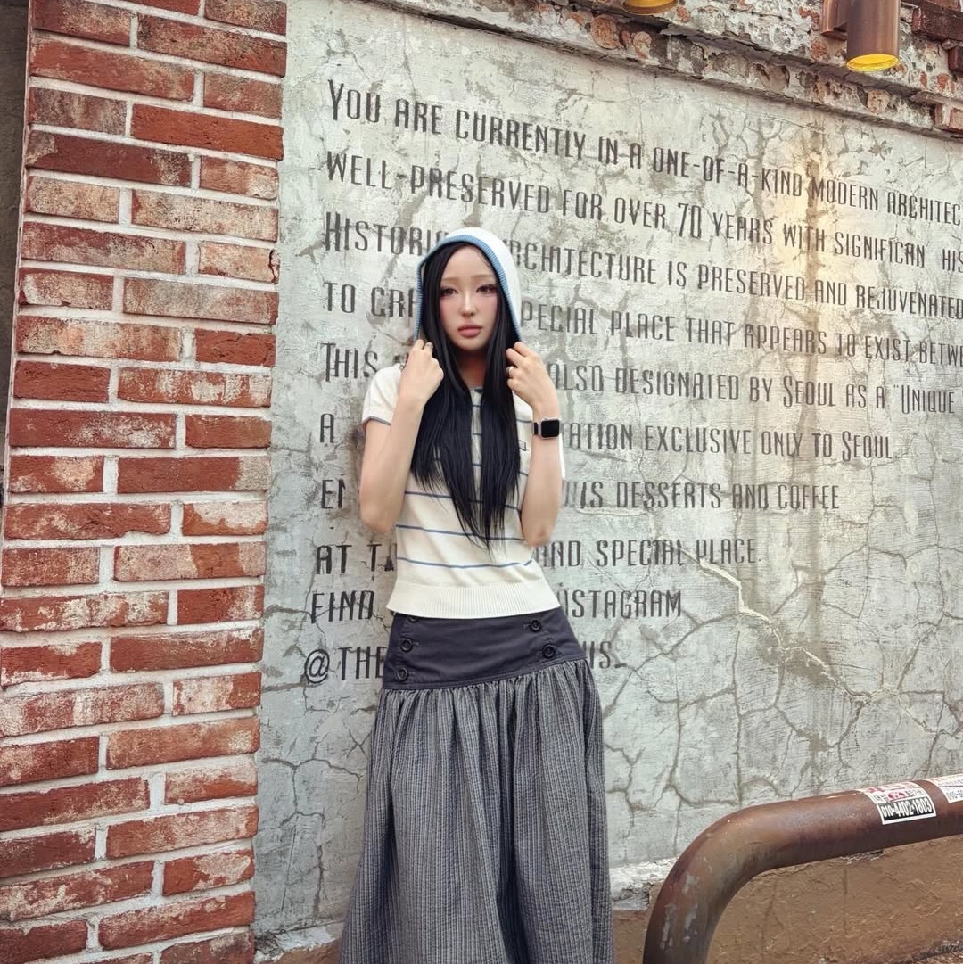 SPORT CHAMBER Loop Knit Hoodie IVORY 착용 스타일