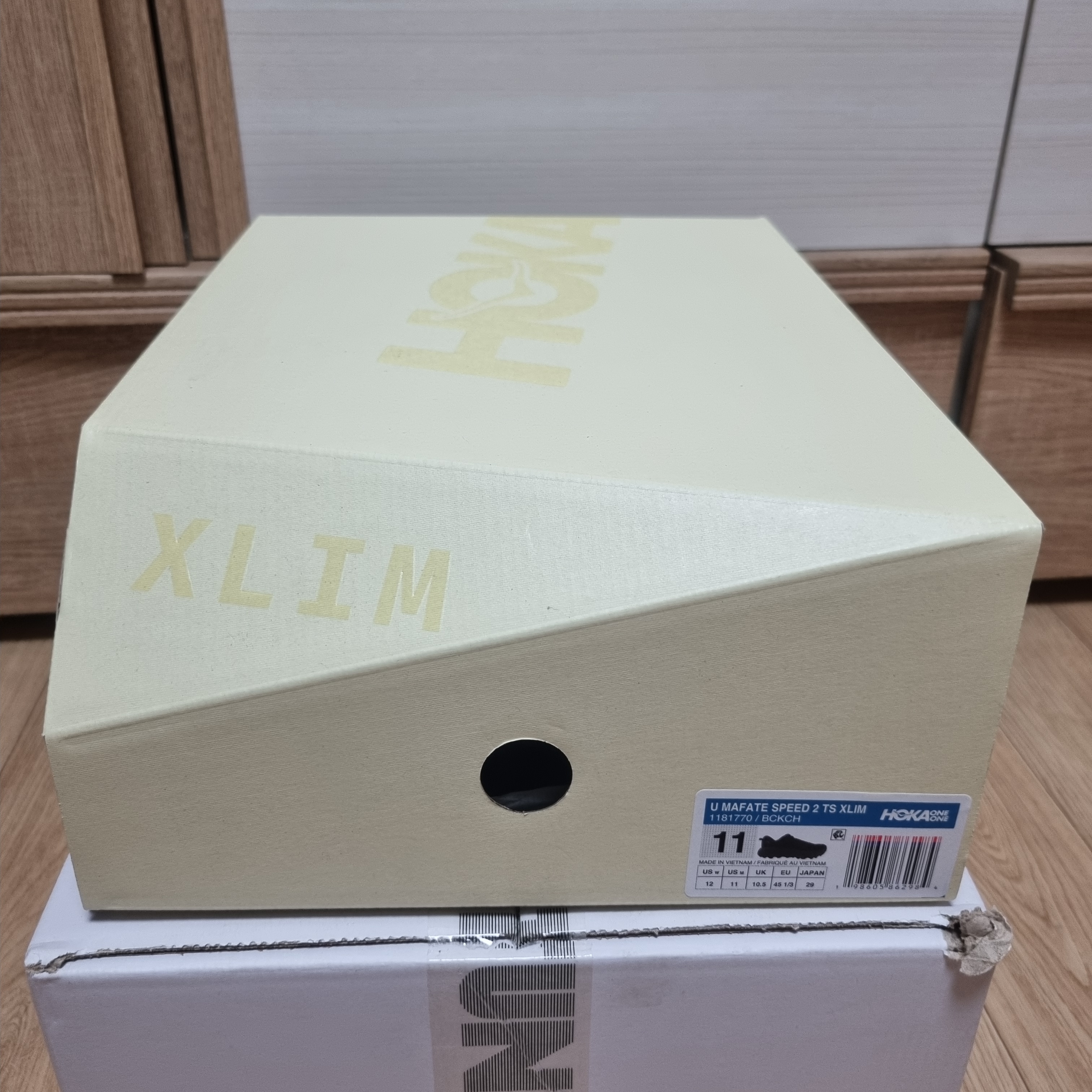 Hoka x Xlim Mafate Speed 2 TS Black Charcoal 착용 스타일 - 6