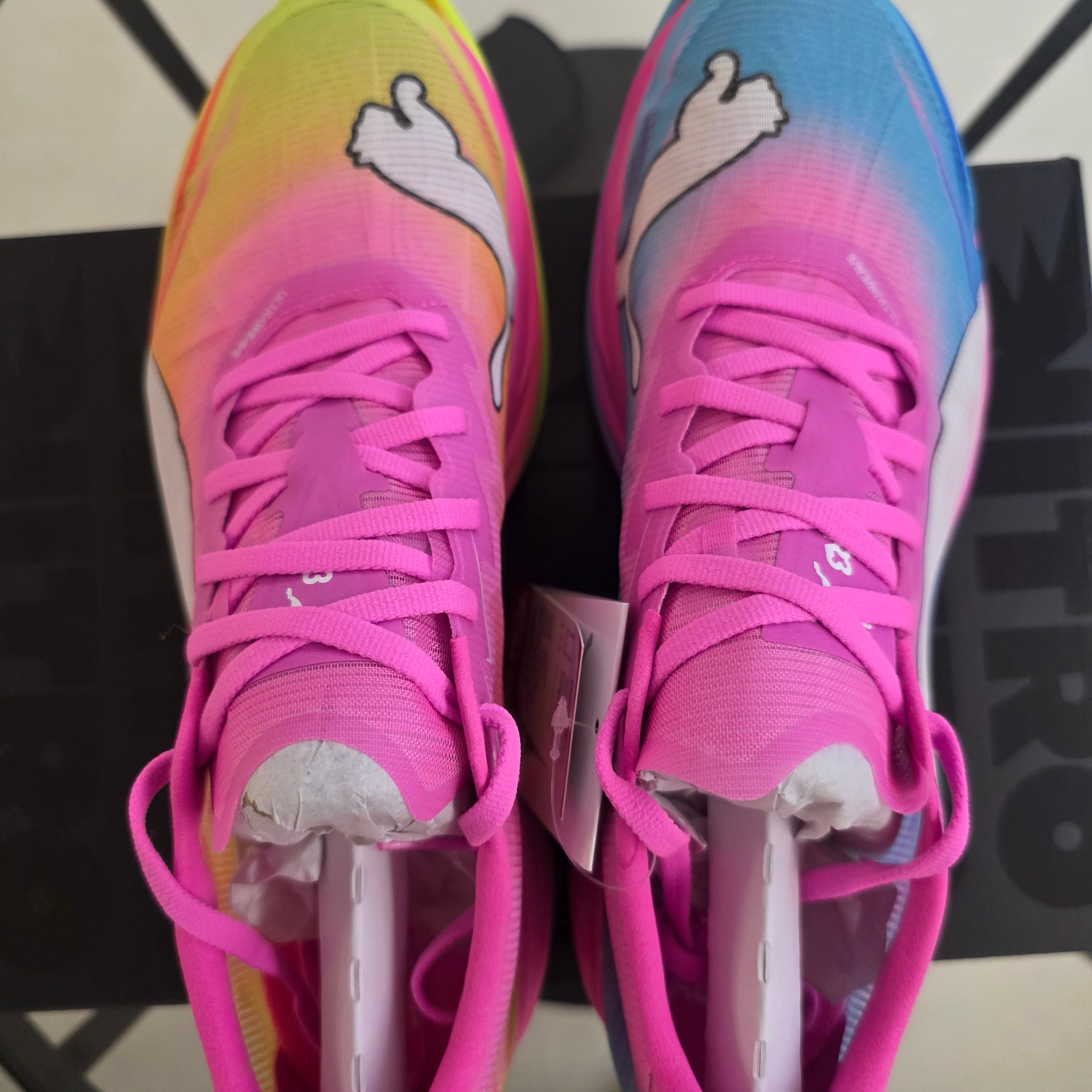 Puma Fast-R Nitro Elite 3 Poison Pink White 착용 스타일 - 2