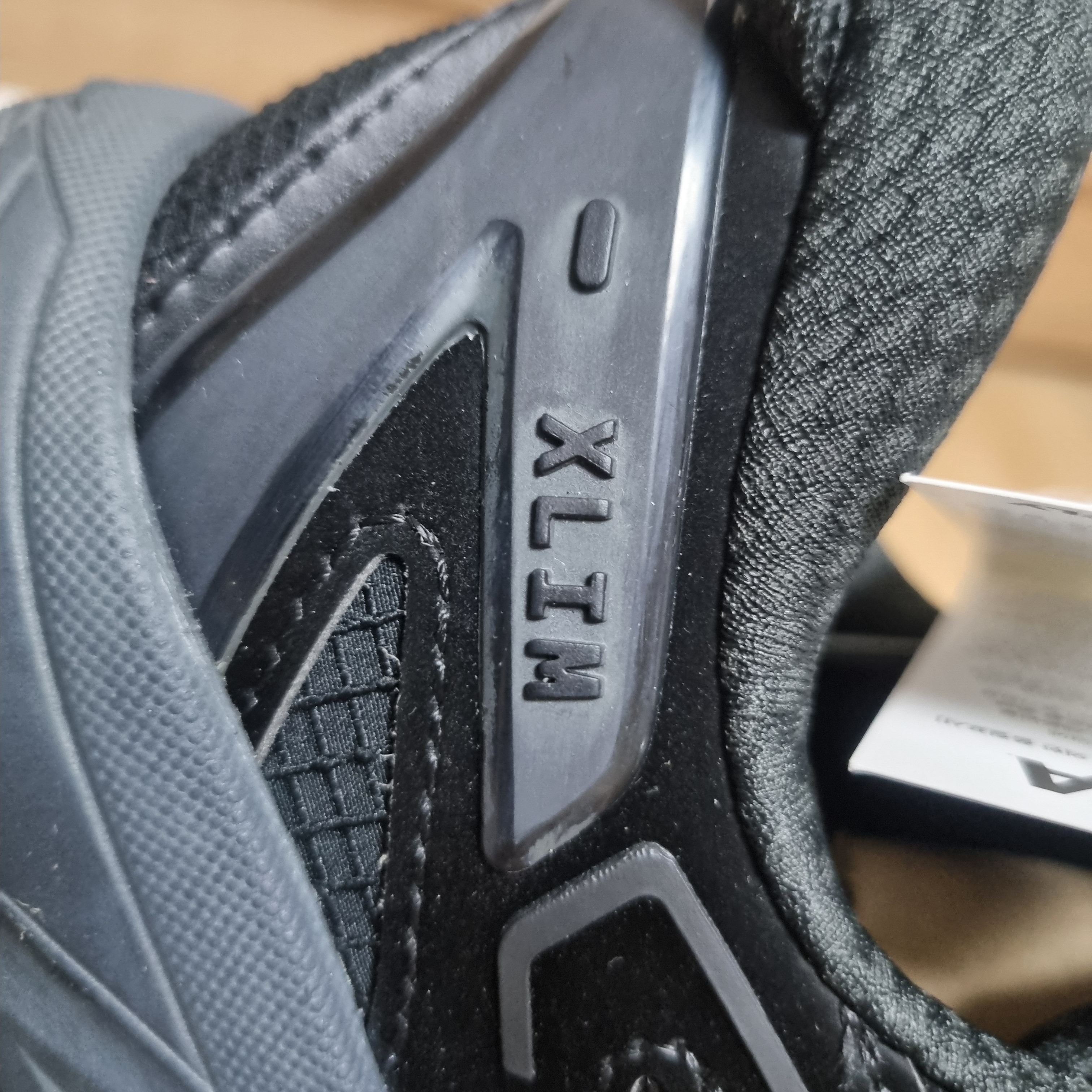 Hoka x Xlim Mafate Speed 2 TS Black Charcoal 착용 스타일 - 4