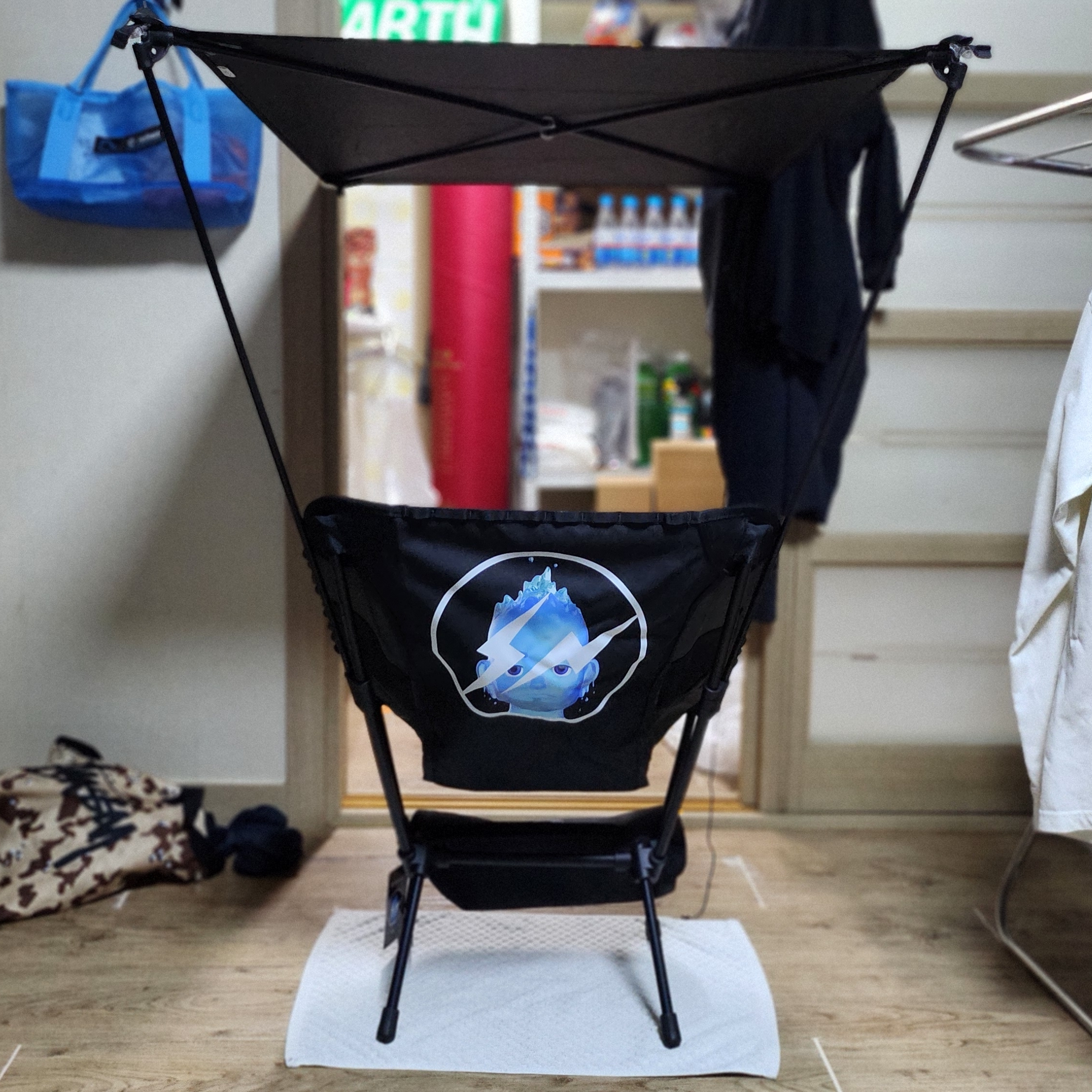 WADE x FRGMT Helinox Personal Shade, WADE x FRGMT Helinox Chair One 착용 스타일 - 4