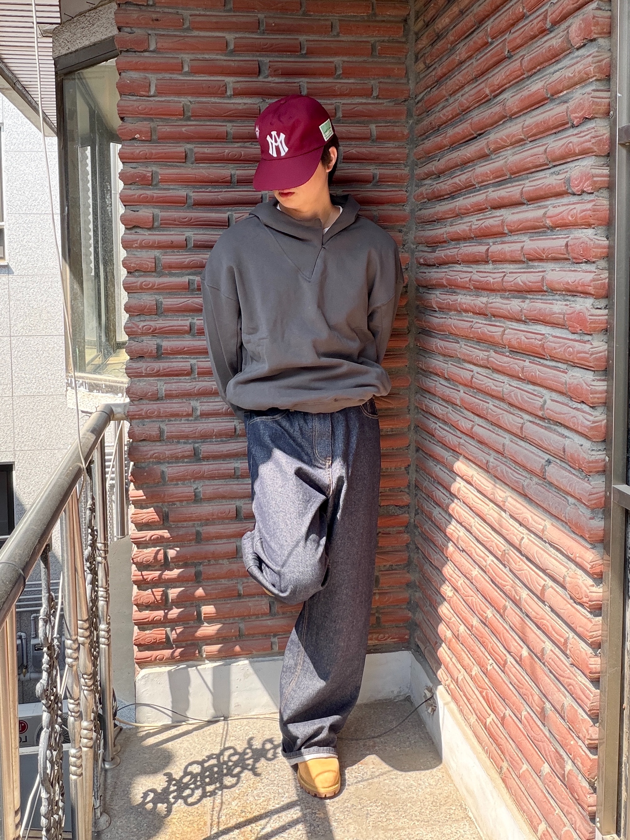 Timberland Premium 6 inch Waterproof Boot Wheat Nubuck - Wide, Aftermath Atm Logo Ball Cap Burgundy 착용 스타일 - 2