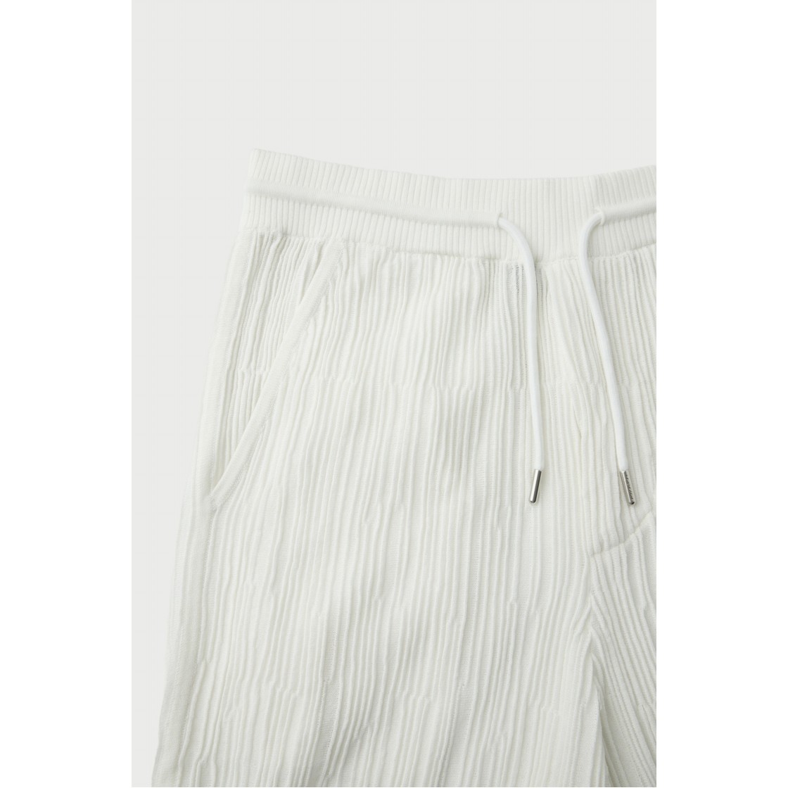 이로 엠플리츠 니트 플리츠 쇼츠 화이트(Iro Mpleats Knit Pleats Shorts White) - 5