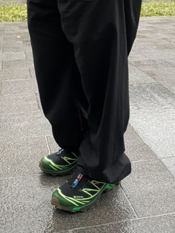 Salomon XT-6 GTX Black Eden 착용 스타일