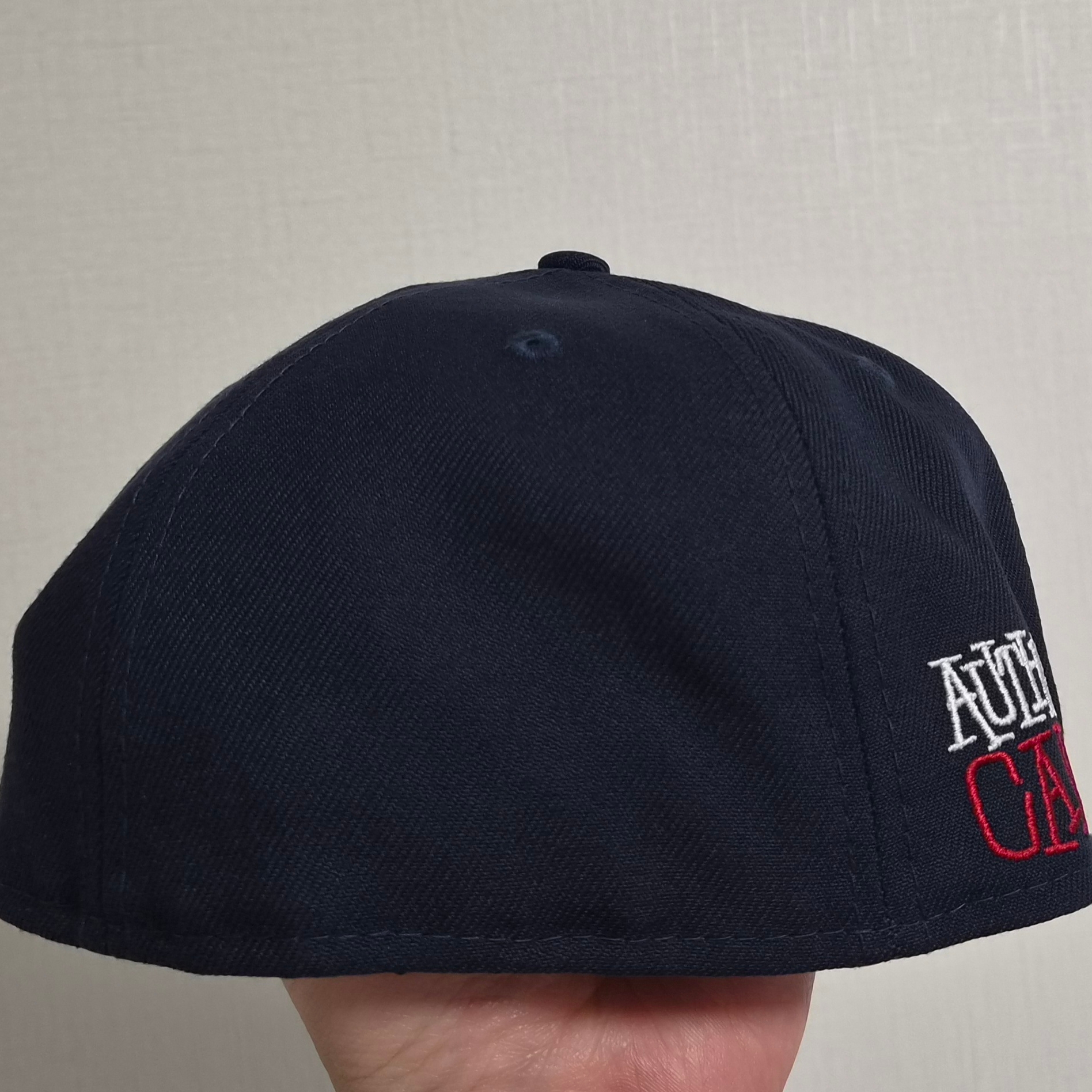 Stussy Authentic New Era Cap Navy 착용 스타일 - 3