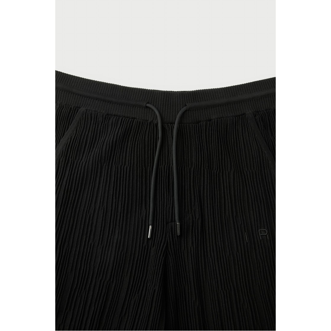 이로 엠플리츠 니트 플리츠 쇼츠 블랙(Iro Mpleats Knit Pleats Shorts Black) - 4