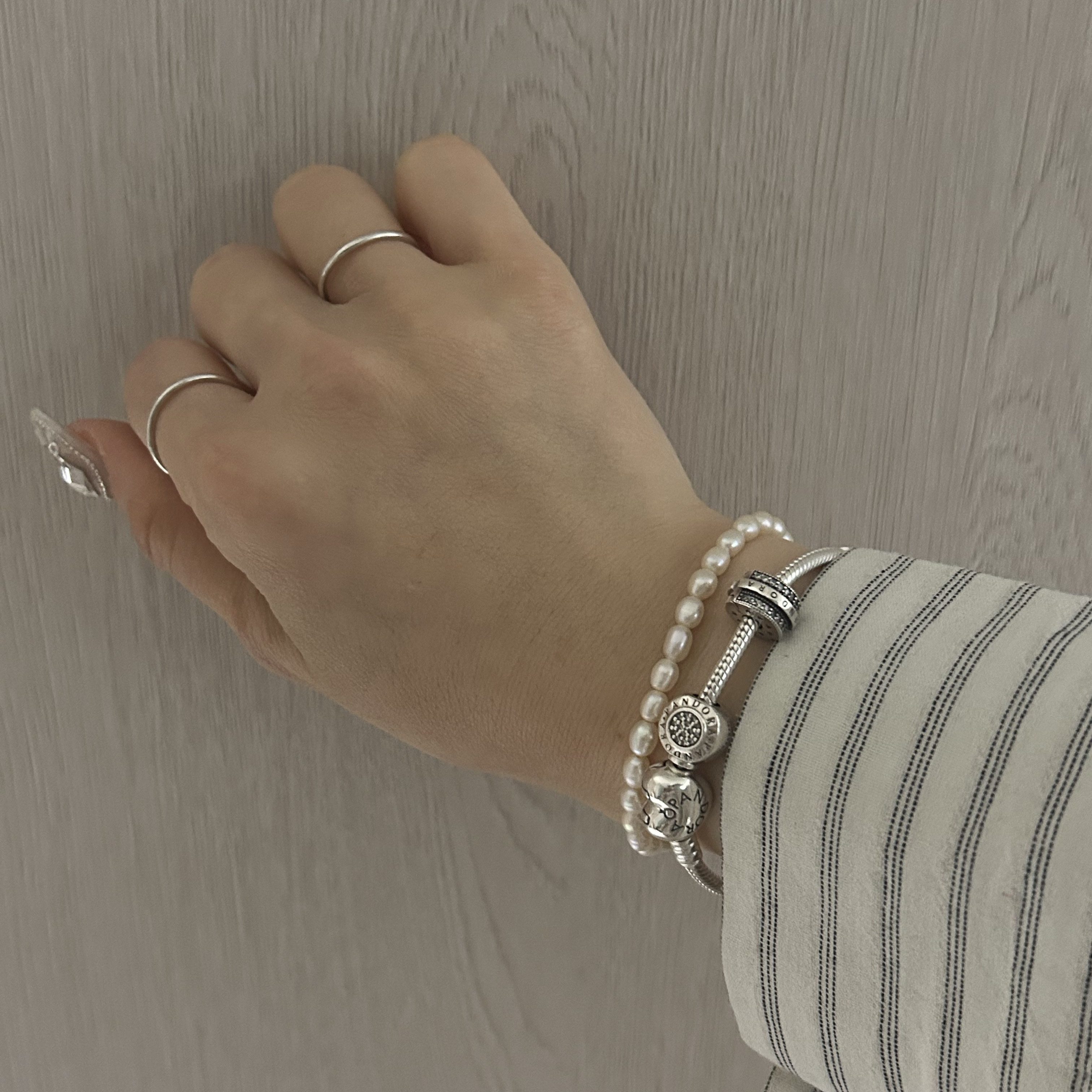 (W) Pandora Heart Shaped Clasp Bracelet Sterling Silver 착용 스타일