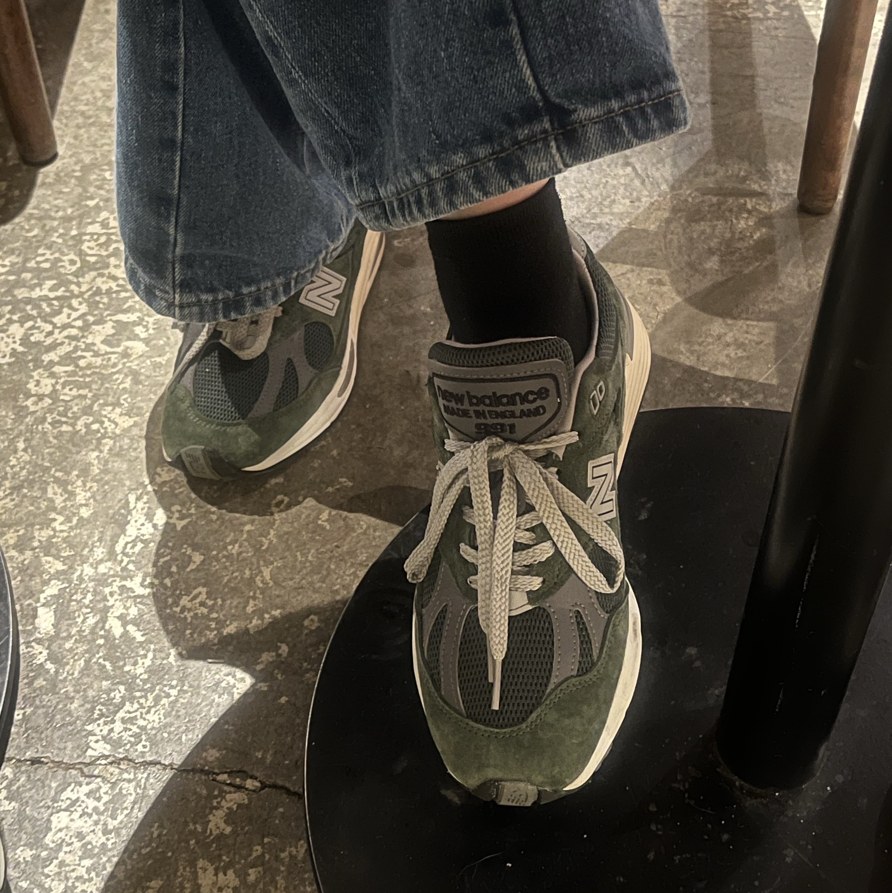 New Balance 991v2 Made in UK Kombu Green 착용 스타일