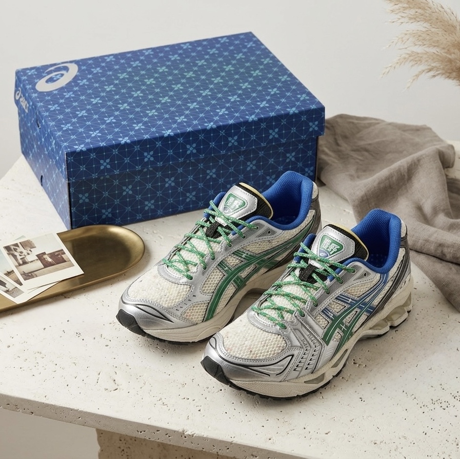 Asics x Carnival Gel-Kayano 12.1 Cream Green Basil 착용 스타일