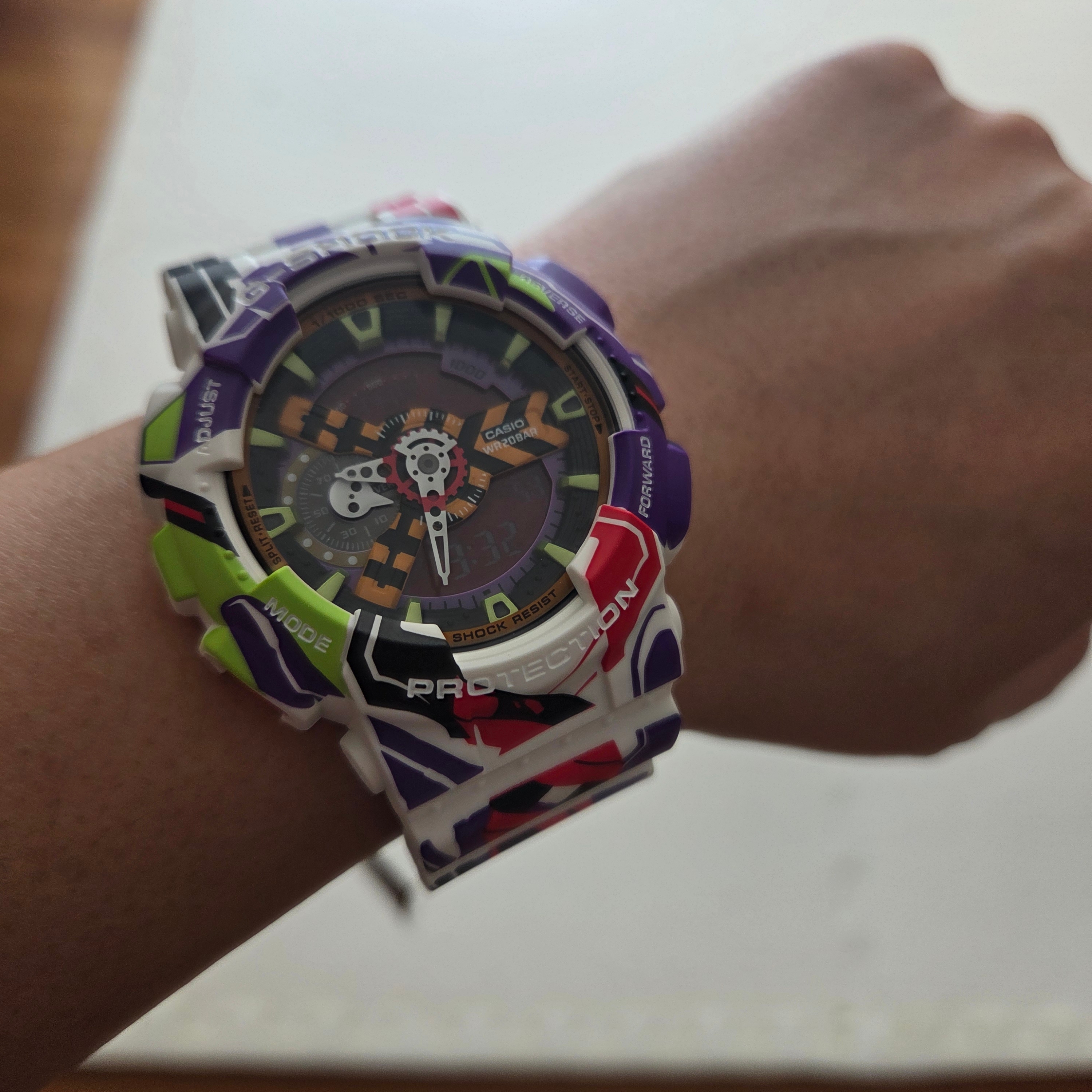 Casio G-Shock x Evangelion GA-110EVA30-7A 착용 스타일