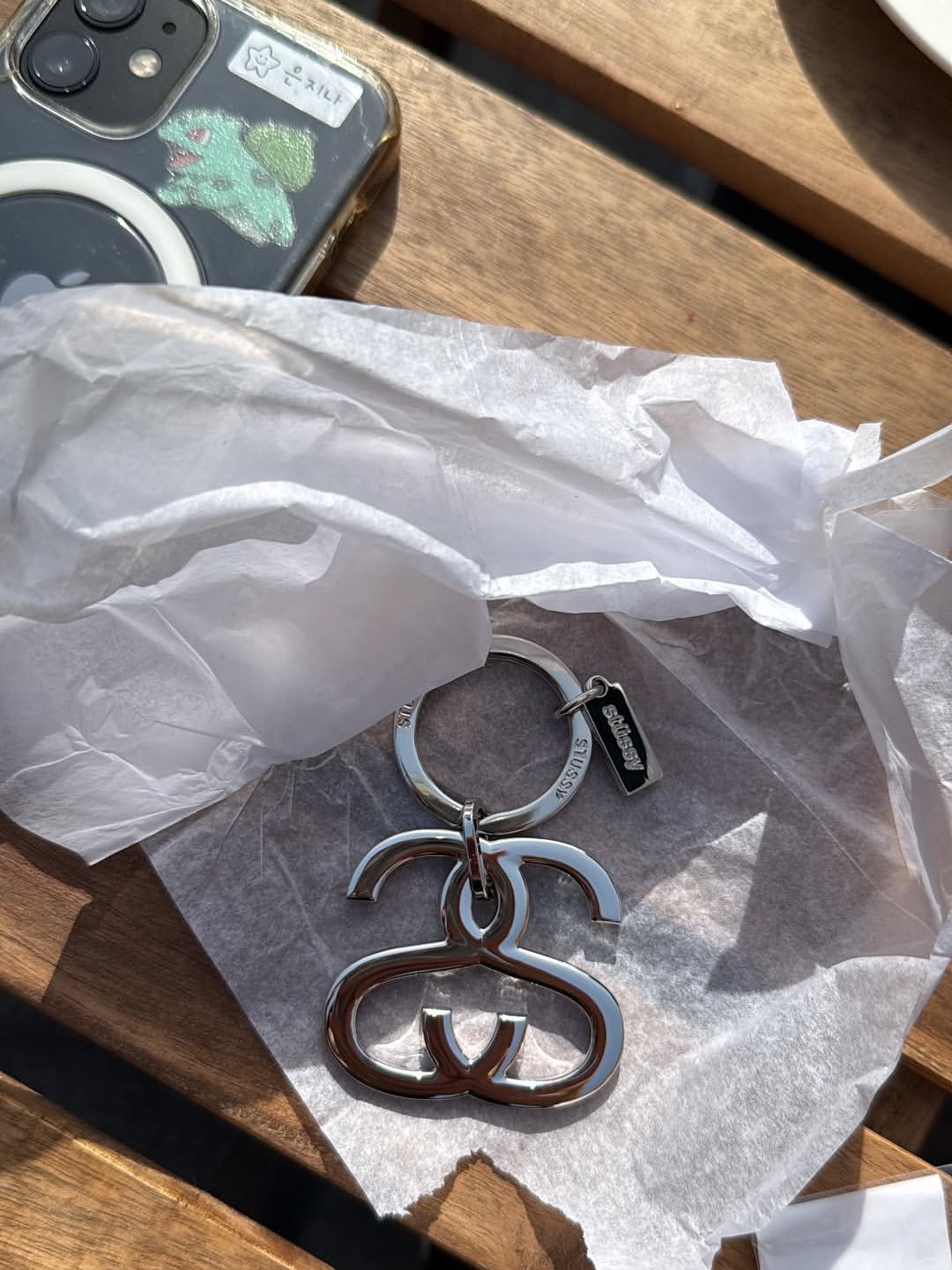 Stussy SS Link Keychain Silver, Matin Kim Accordion Necklace Wallet Silver 착용 스타일 - 1